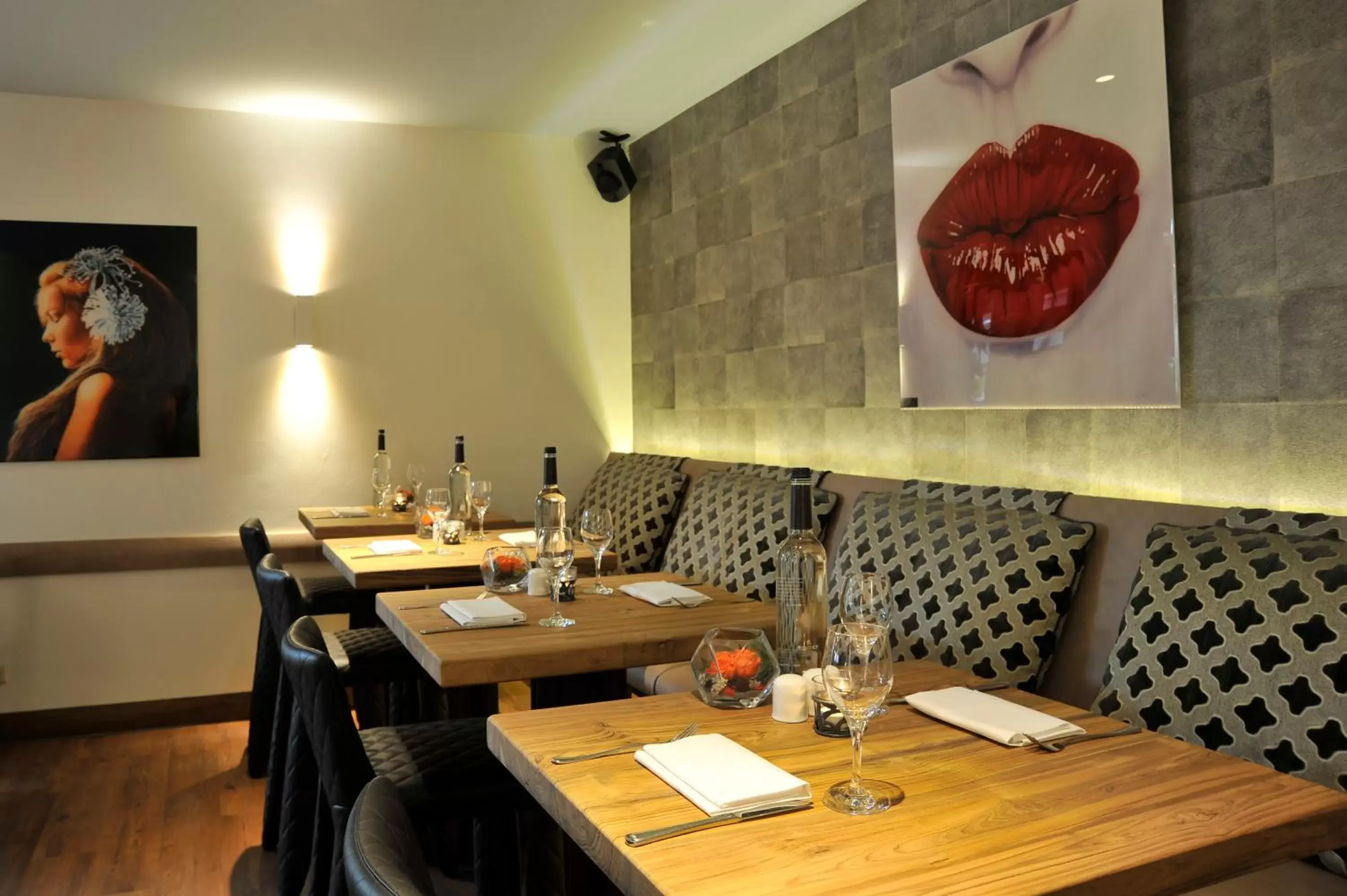 Restaurant/Places to Eat in Golden Tulip Keyser Breda Centre