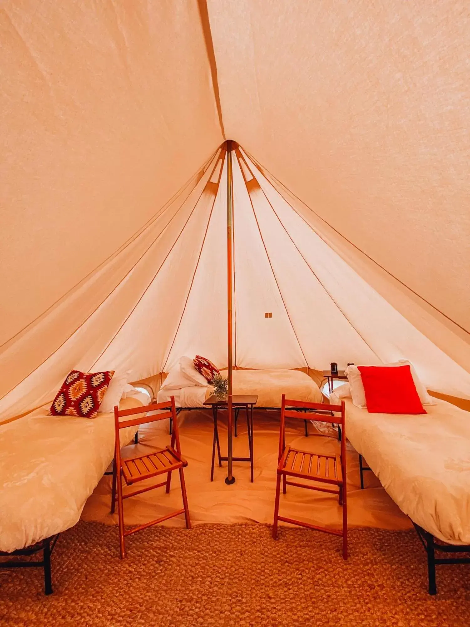 Bedroom, Banquet Facilities in Wander Camp Glacier