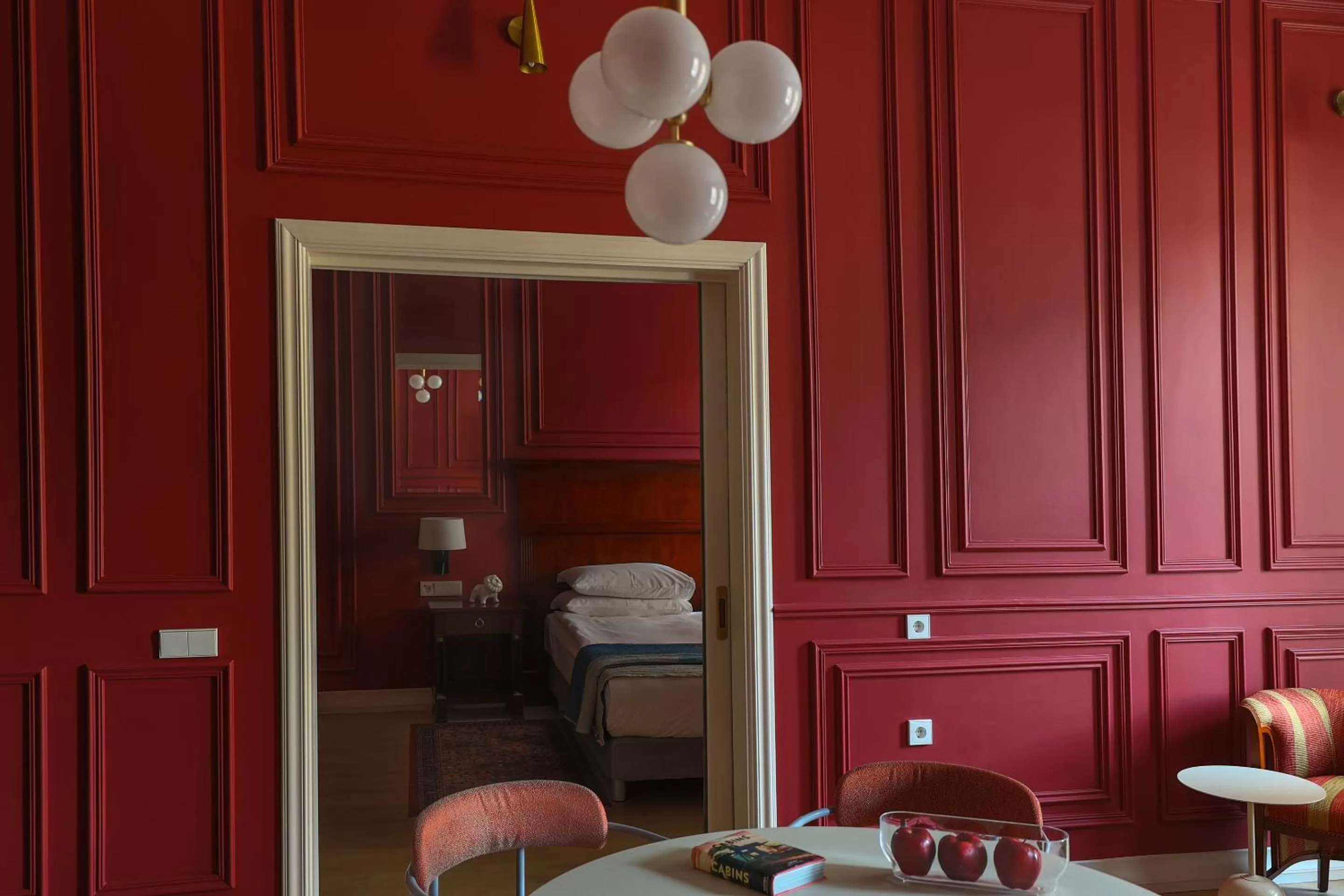 Living room in Leopolis Hotel