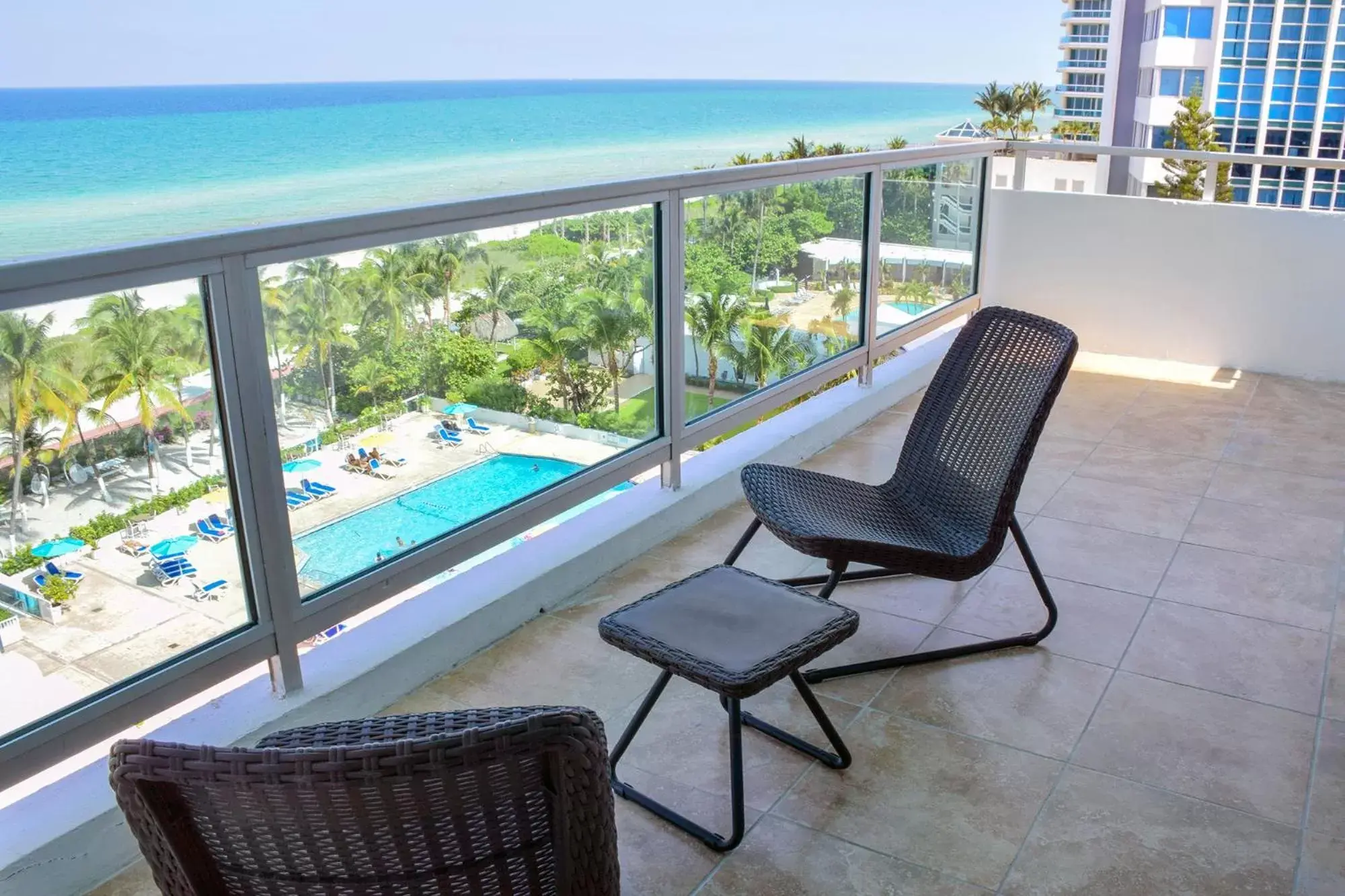 Balcony/Terrace, Pool View in Seacoast Suites on Miami Beach