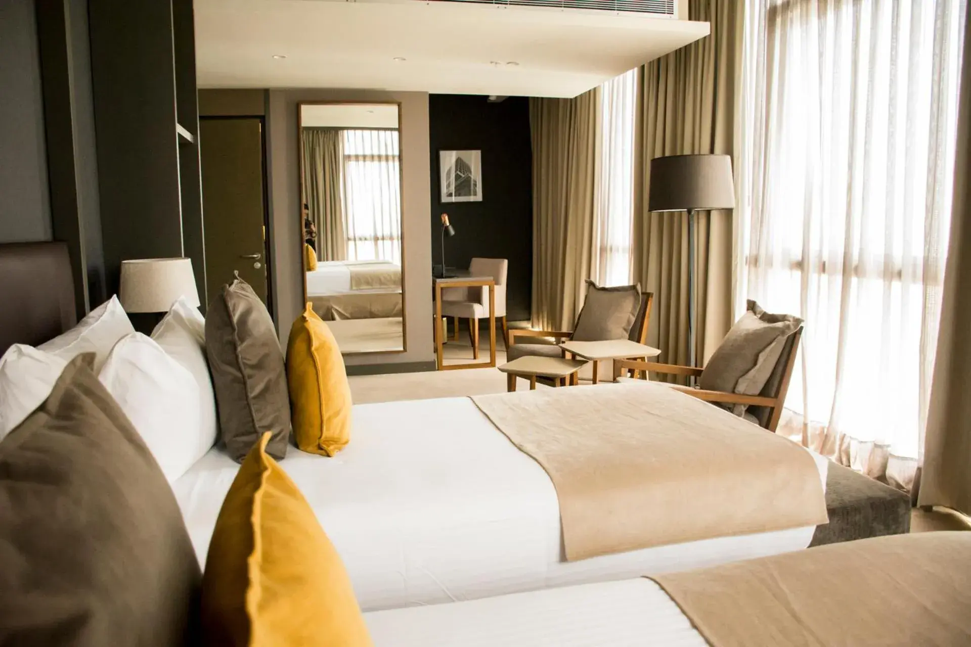 Bedroom, Bed in Grand Brizo La Plata Bedroom, Bed in Grand Brizo La Plata