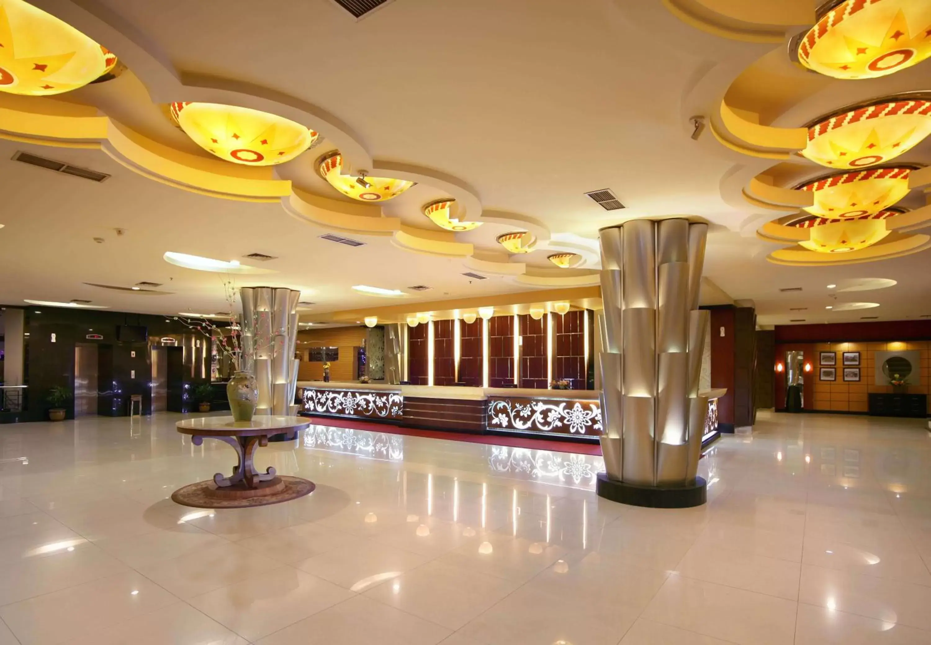 Lobby or reception, Lobby/Reception in ASTON Pontianak Hotel and Convention Center