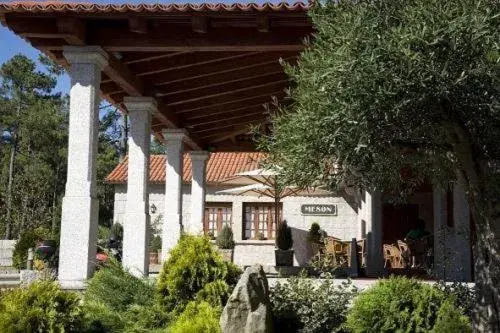 Facade/entrance, Property Building in Hotel Abeiras