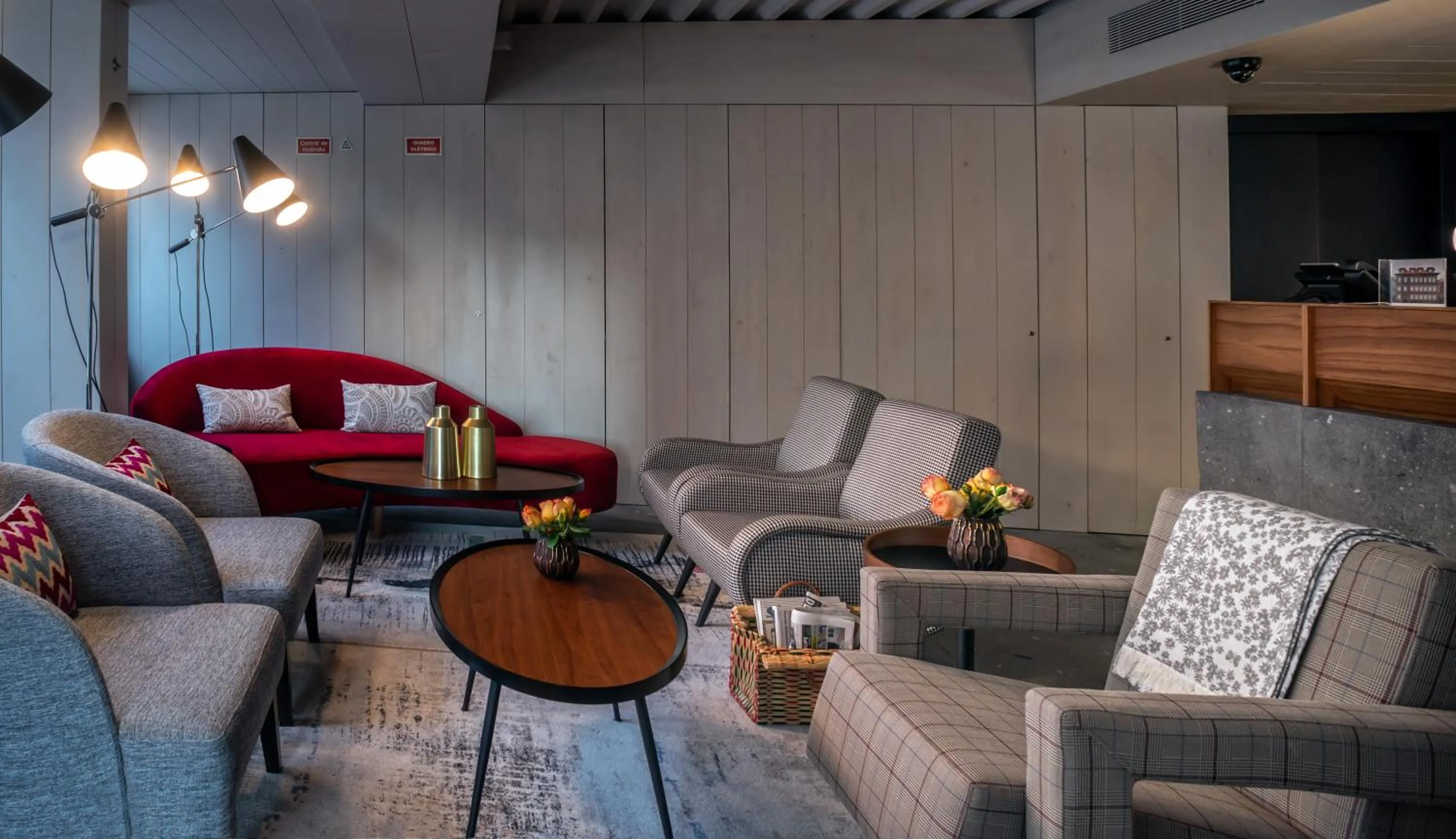 Lobby or reception in Porta Nova Collection House