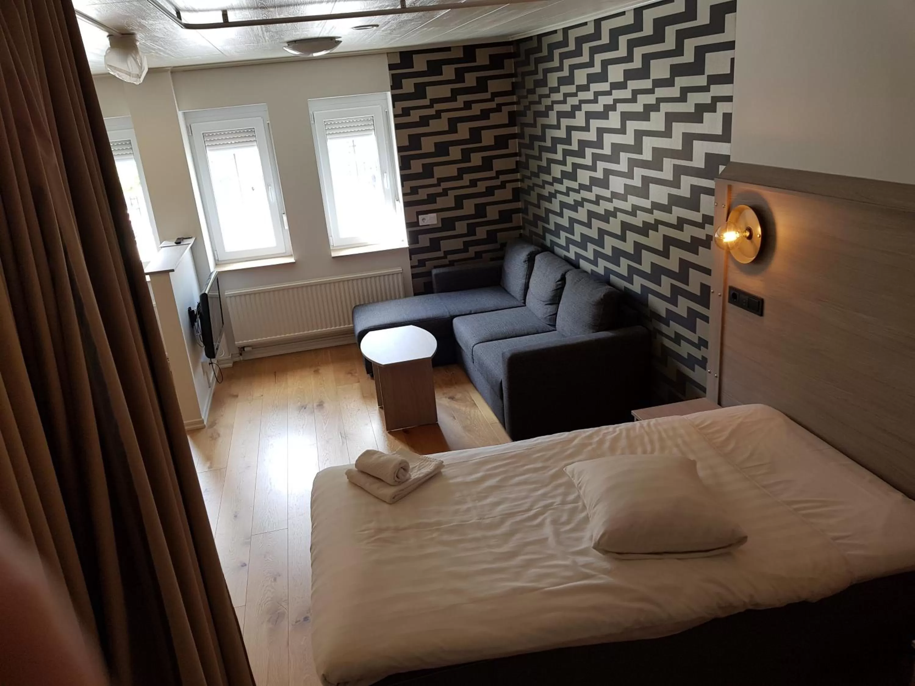 Bed in Hotell Stinsen