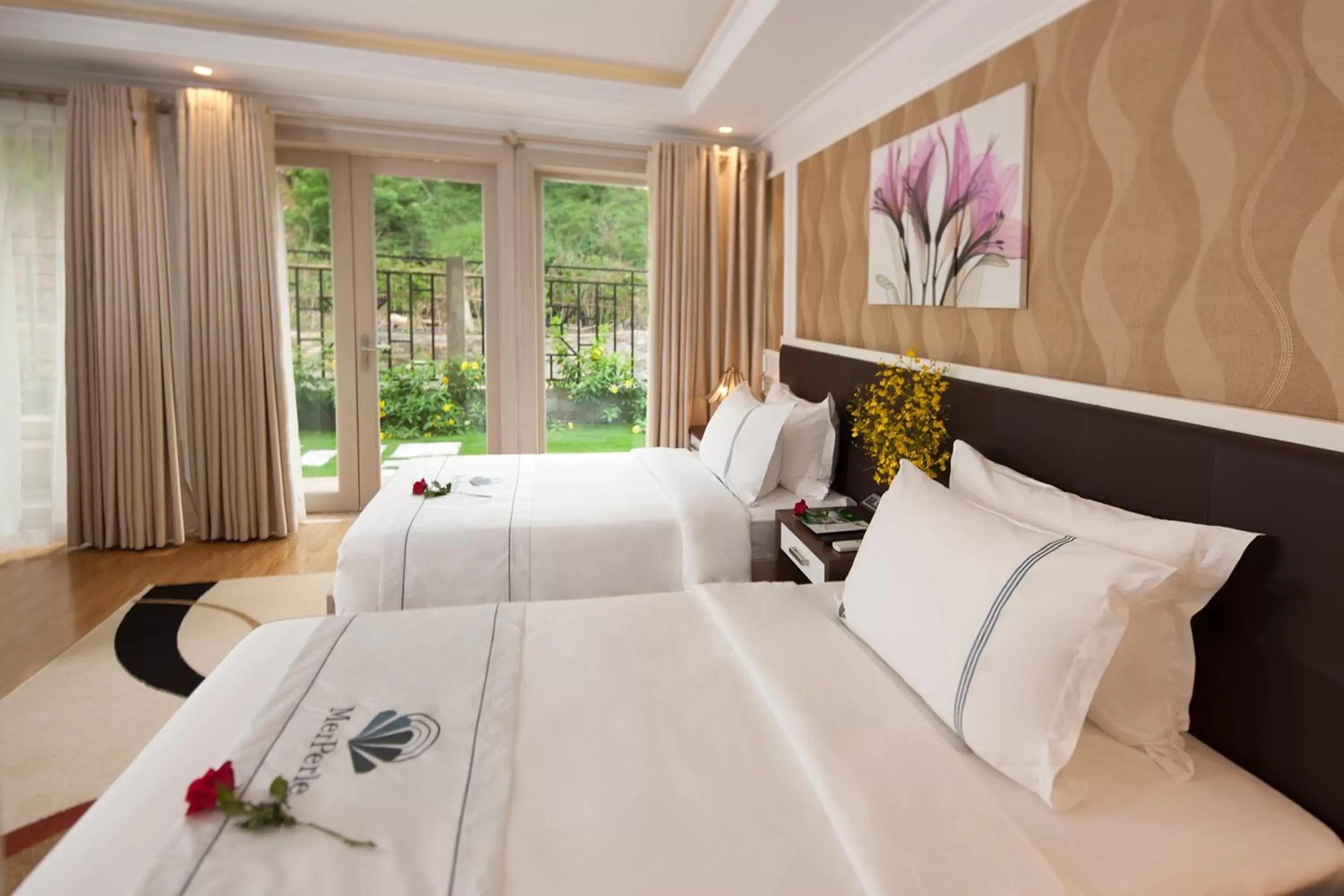 Bed in Hon Tam Resort