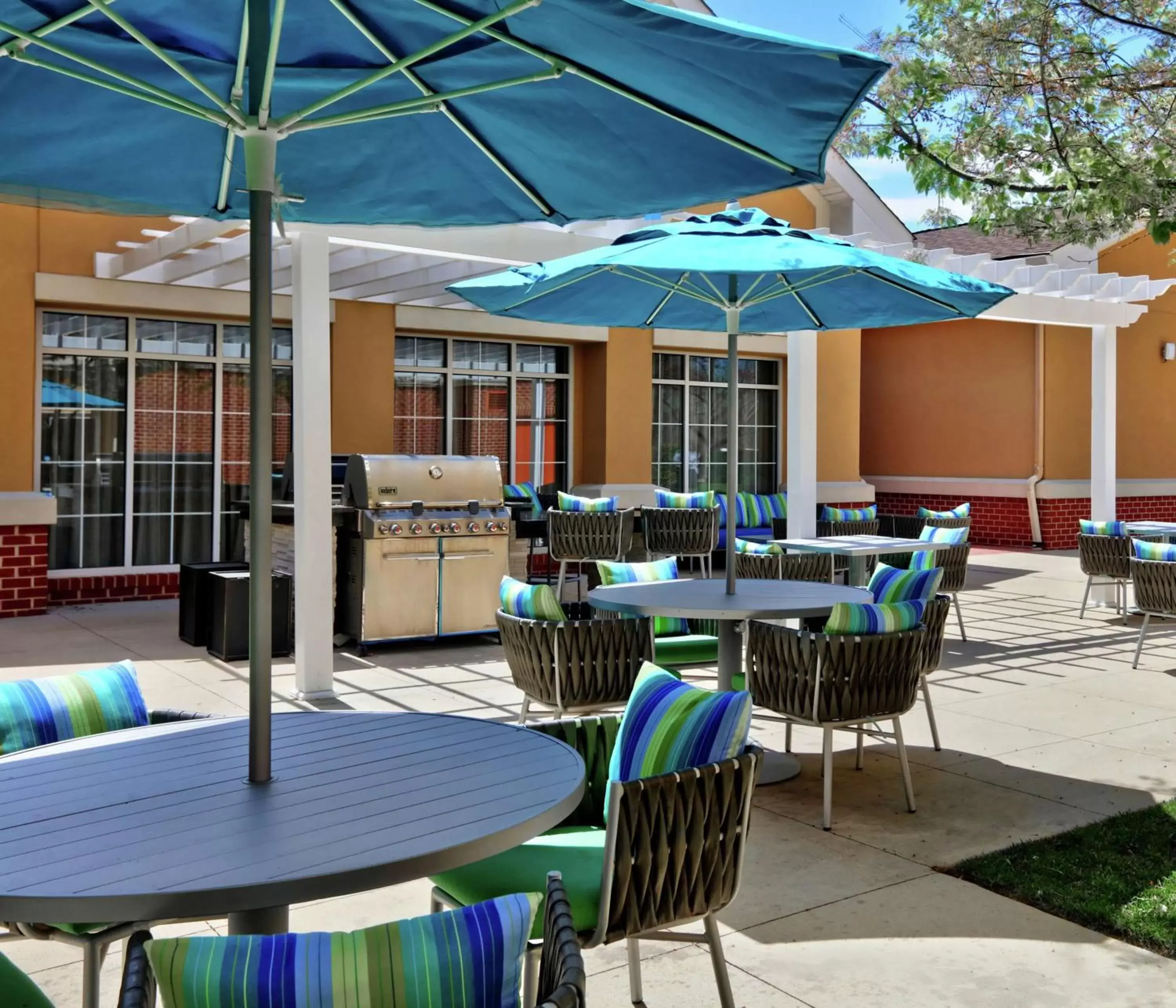 Patio, Restaurant/Places to Eat in Homewood Suites by Hilton Bel Air