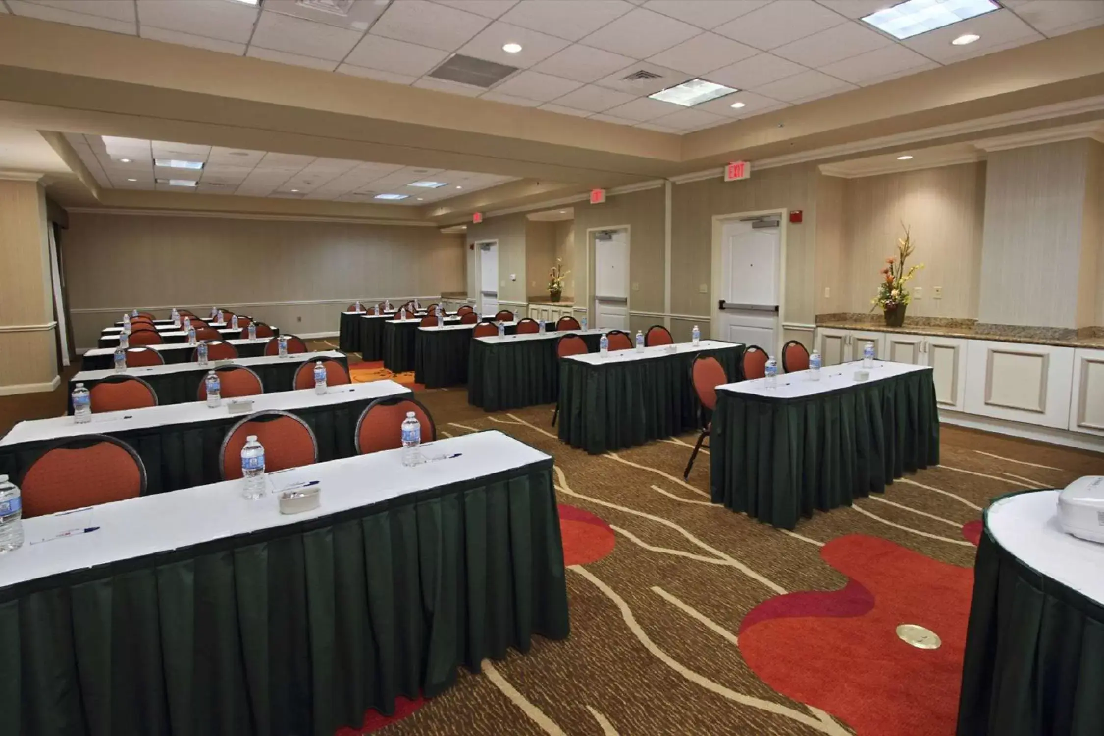 Meeting/conference room in Hilton Garden Inn Ft. Lauderdale Airport-Cruise Port