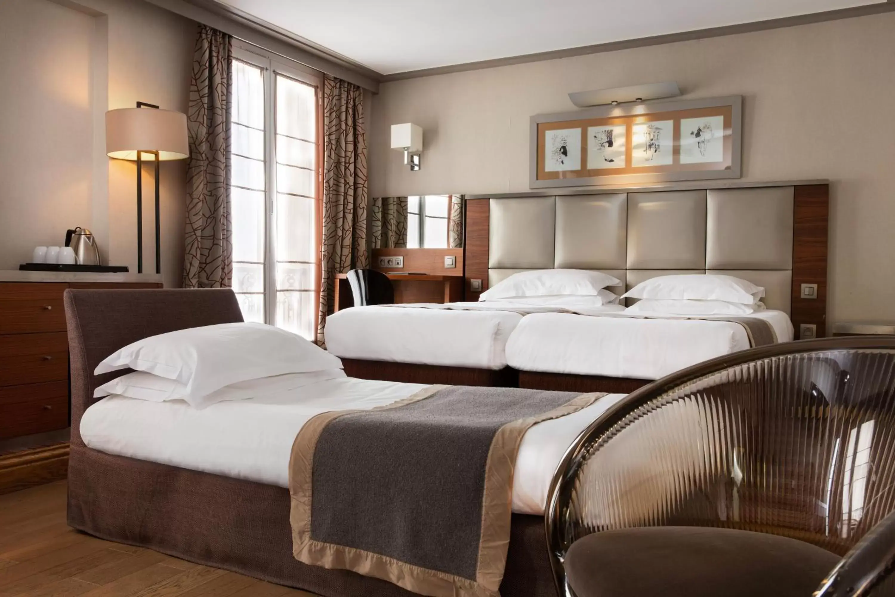 Bedroom, Room Photo in Hotel Berne Opera