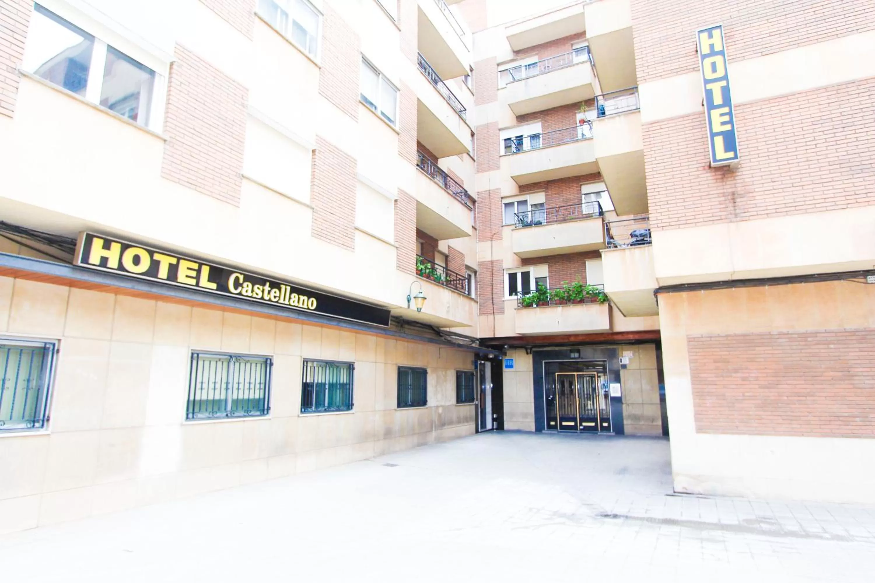 Property building in Hotel Castellano Centro