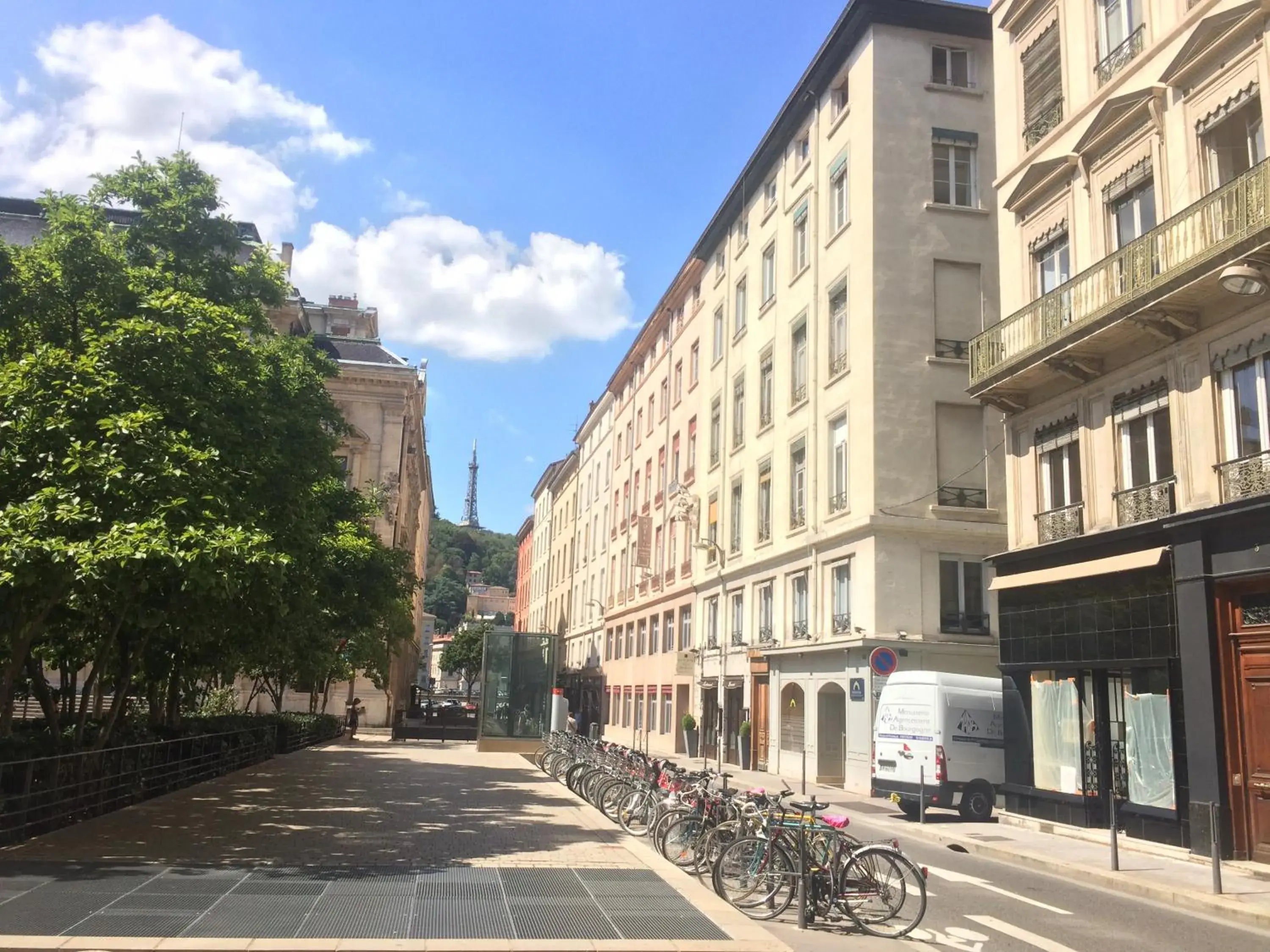 Neighbourhood in Hotel du Théatre