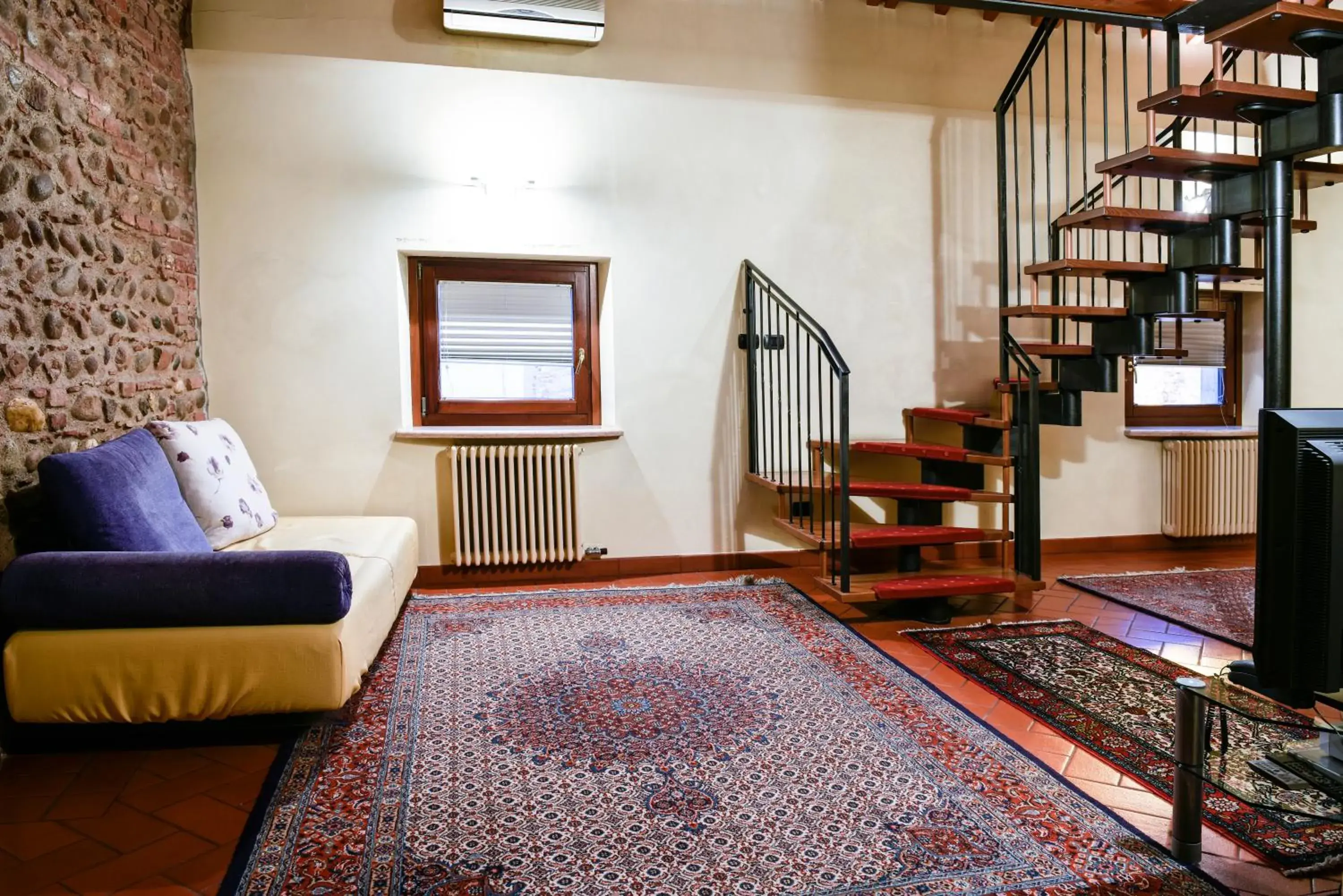 Photo of the whole room in Residence ANTICO SAN ZENO centro storico Photo of the whole room in Residence ANTICO SAN ZENO centro storico