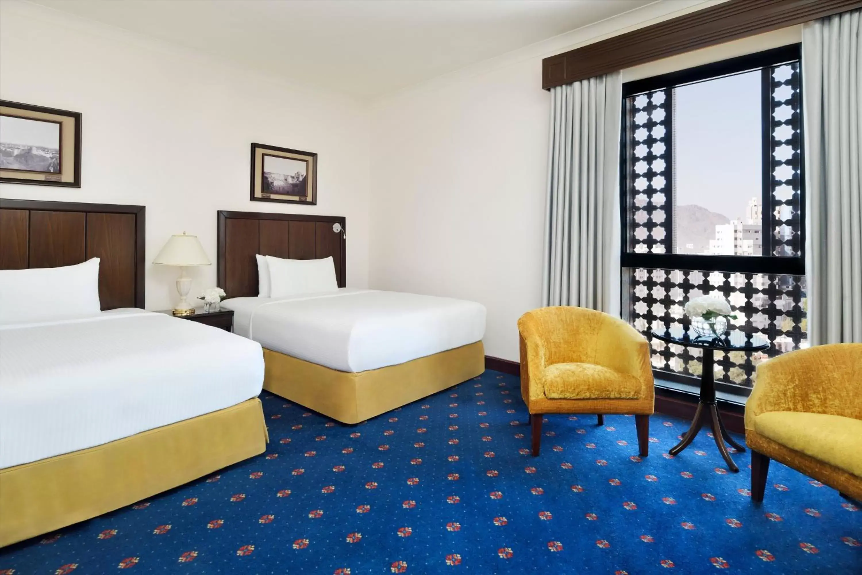 Photo of the whole room, Bed in Dar Al Hijra InterContinental