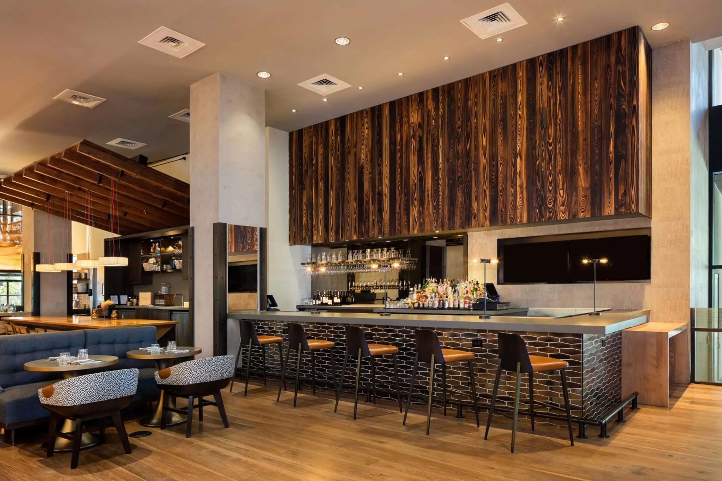 Restaurant/Places to Eat in Hilton Austin