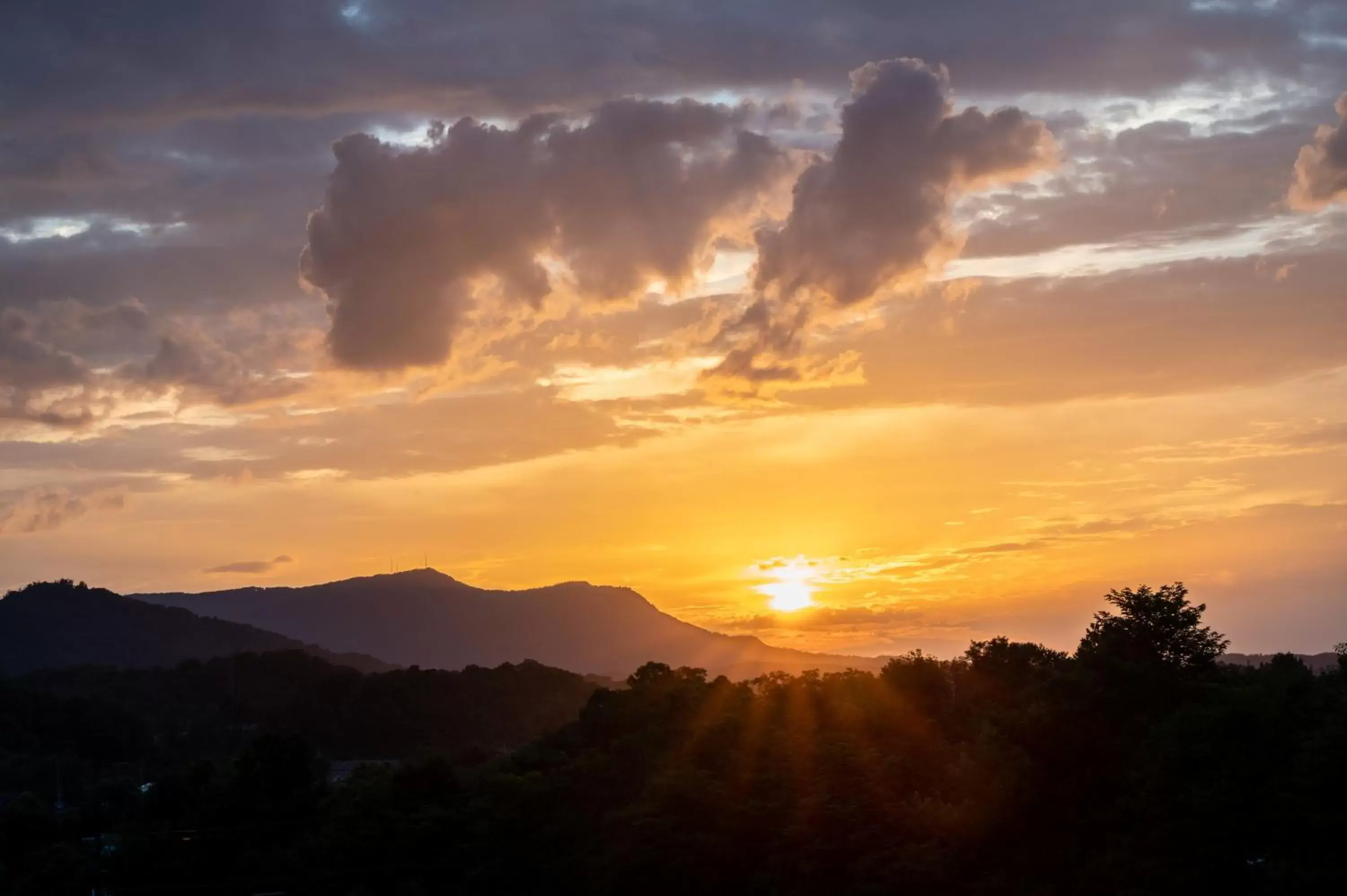 Mountain view, Sunrise/Sunset in The Lodge at Camp Margaritaville