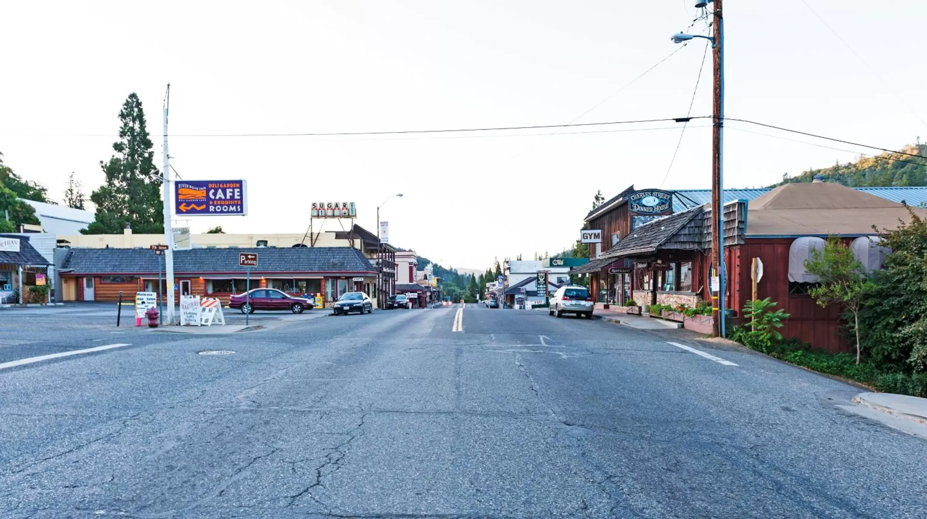 Neighbourhood in The Monarch Inn