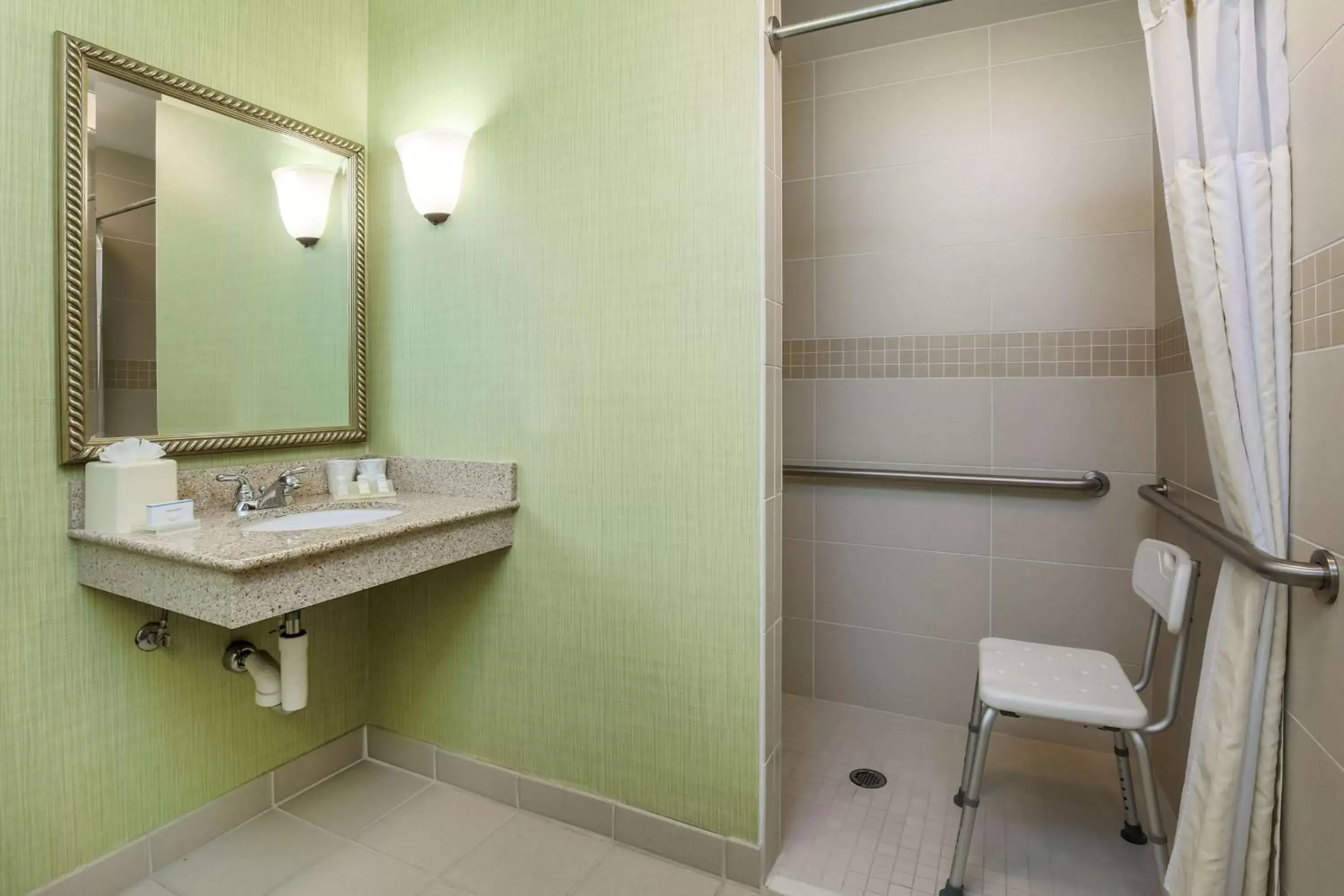 Bathroom in Hilton Garden Inn Anchorage