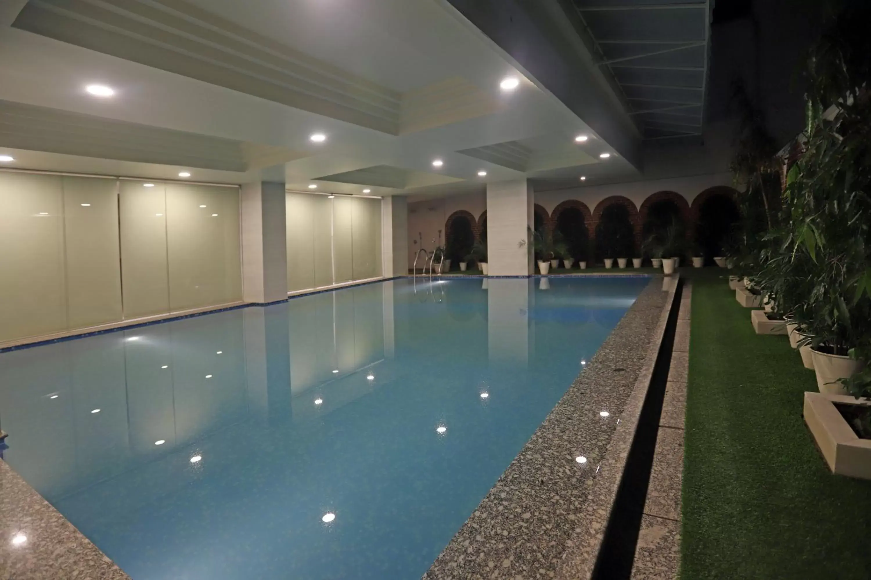 Restaurant/places to eat in Hotel Magenta Jaipur Restaurant/places to eat in Hotel Magenta Jaipur