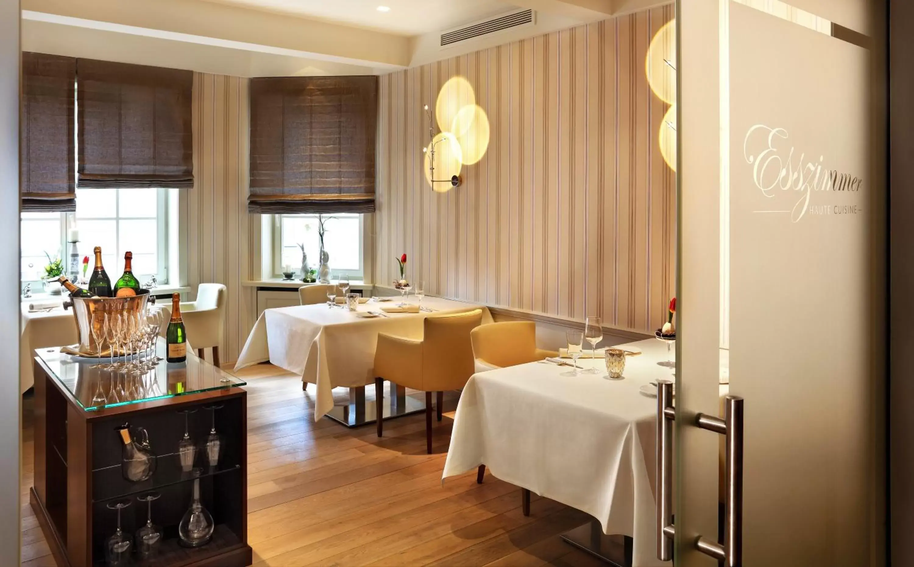 Restaurant/Places to Eat in Hotel Goldene Traube