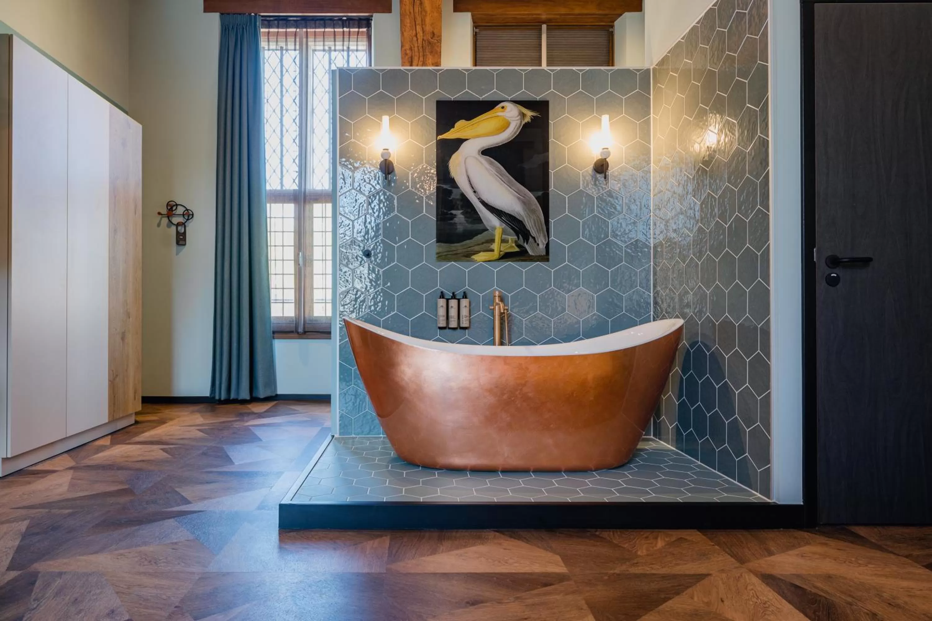 Bath, Bathroom in Hotel St Joris I Kloeg Collection