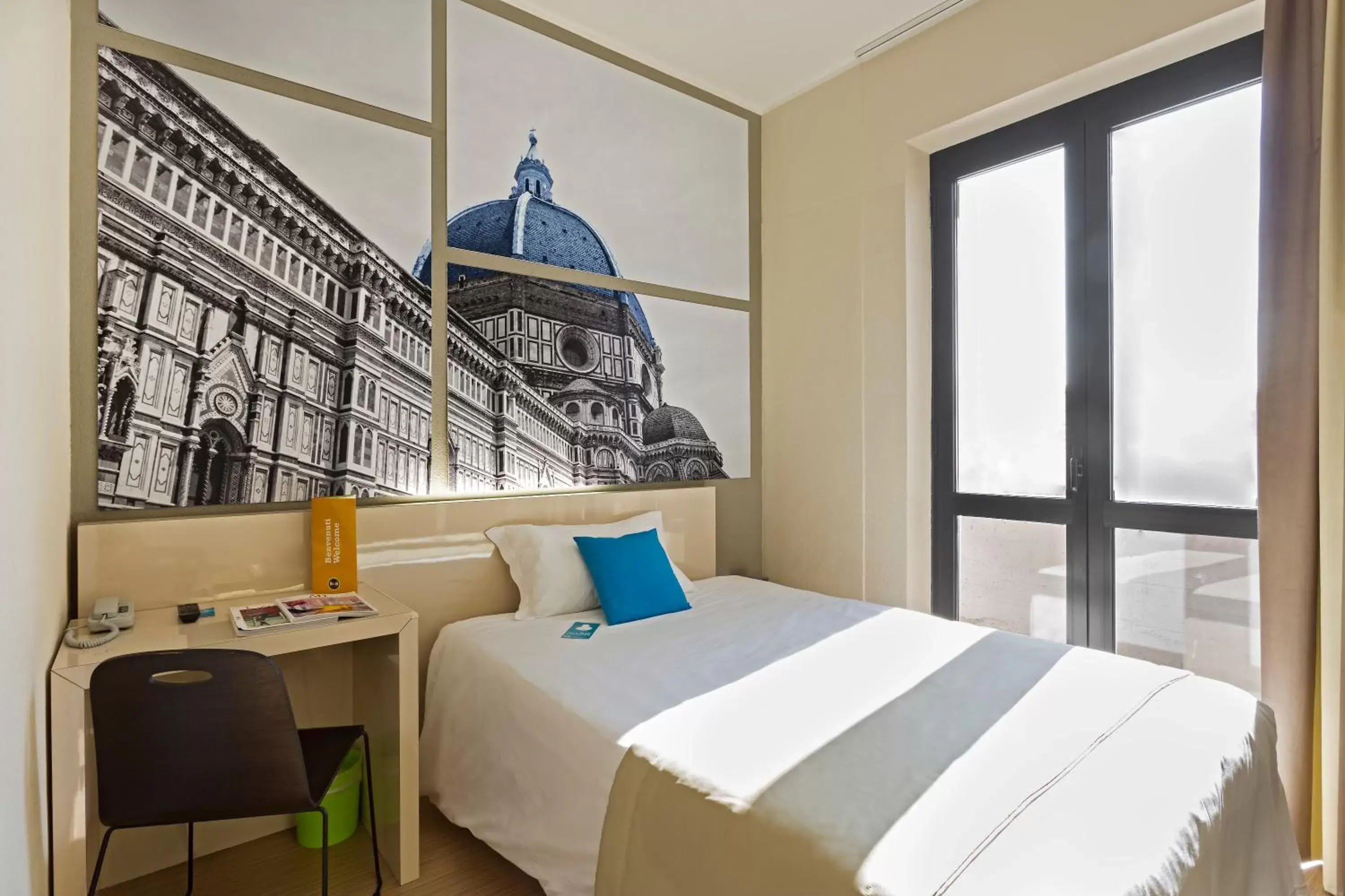 Bedroom, Bed in B&B Hotel Firenze Nuovo Palazzo Di Giustizia