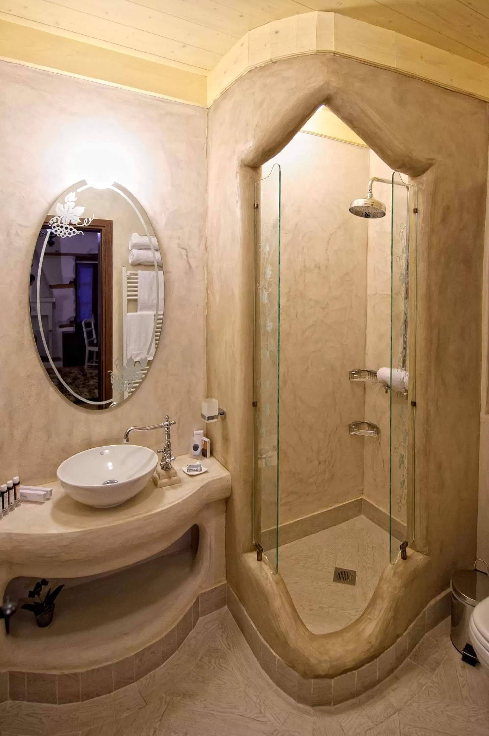 Bathroom in Orologopoulos Mansion Luxury Hotel