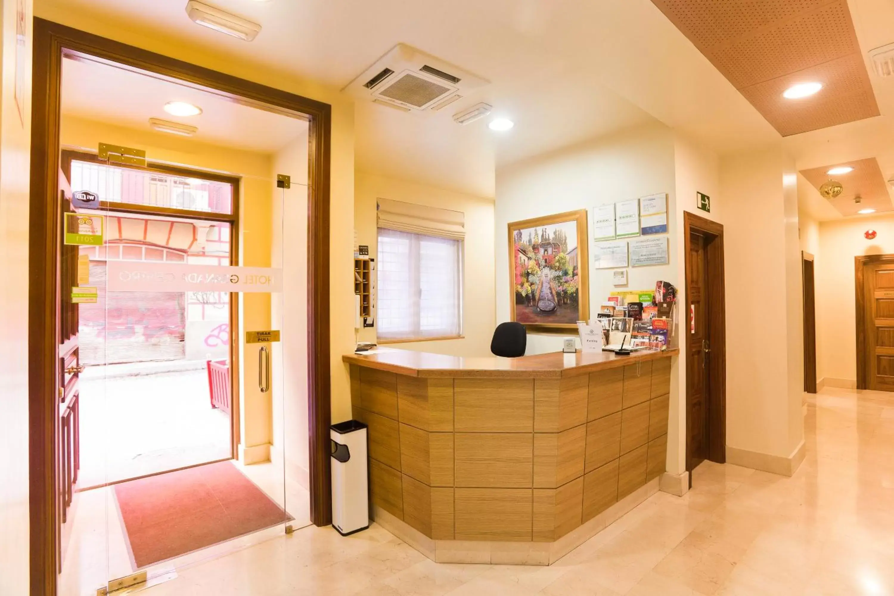 Lobby or reception, Lobby/Reception in Hotel Granada Centro