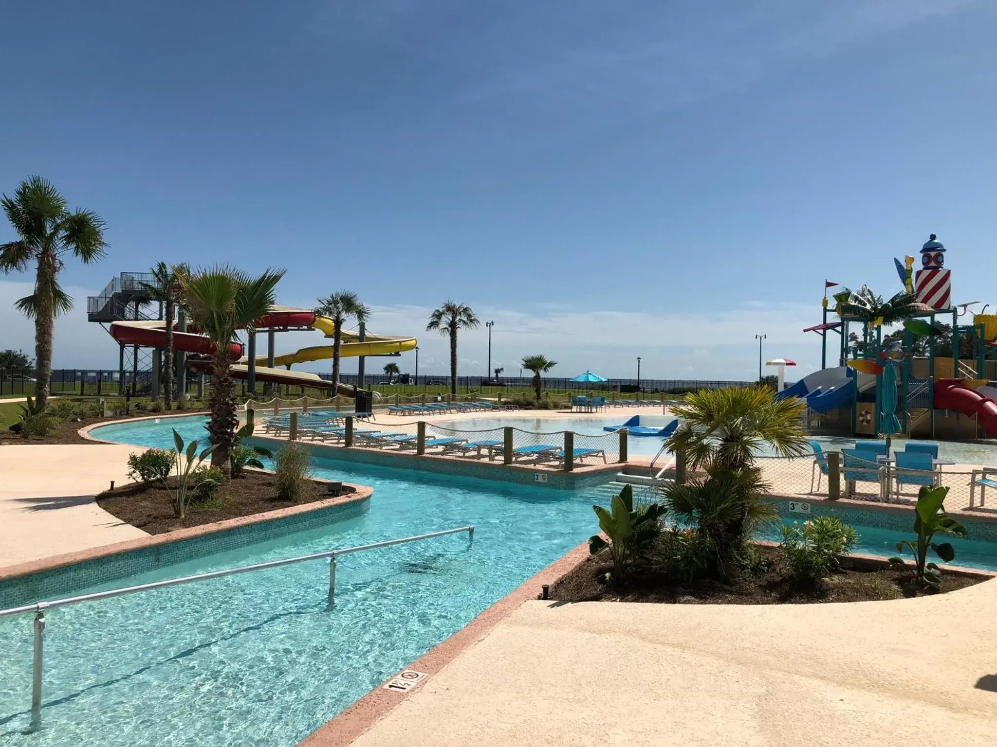 Pool view, Swimming Pool in Oasis Resort Gulfport