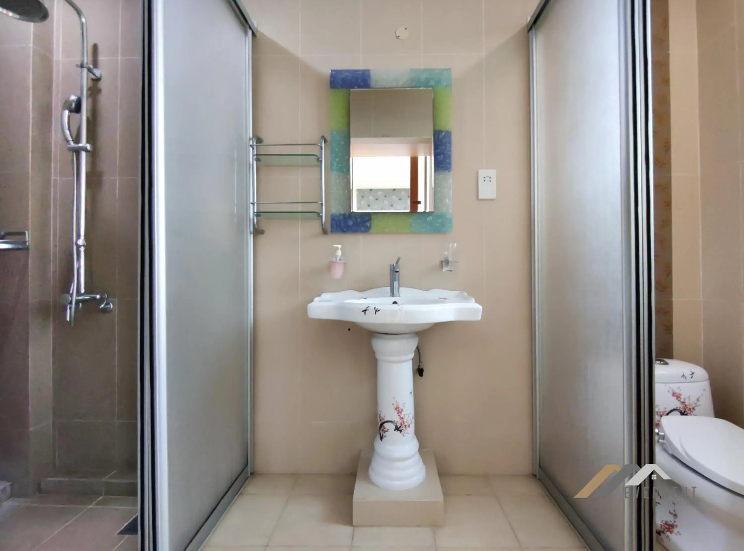 Bathroom in Mciti Suites