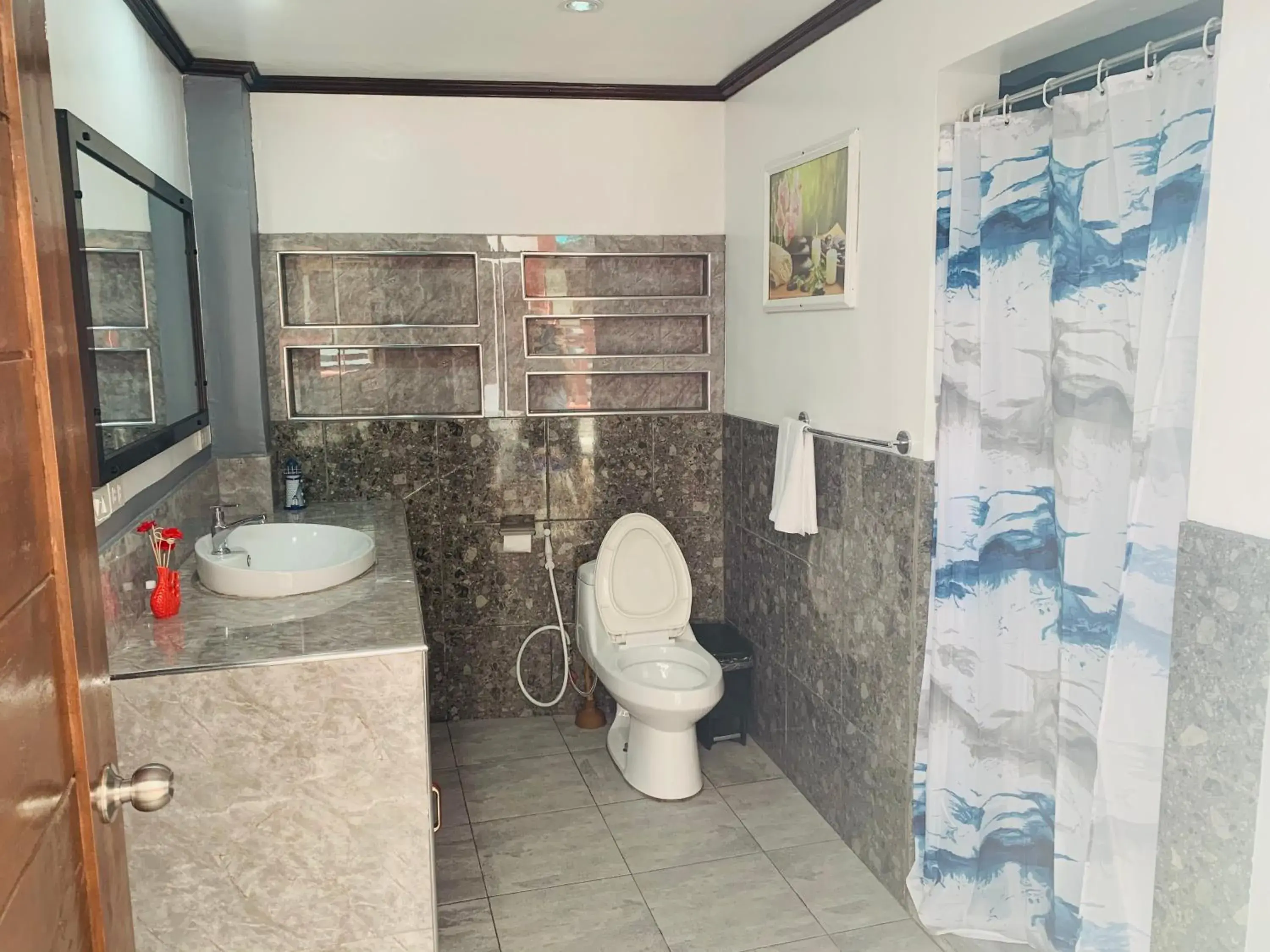 Bathroom in Badladz Beach and Dive Resort