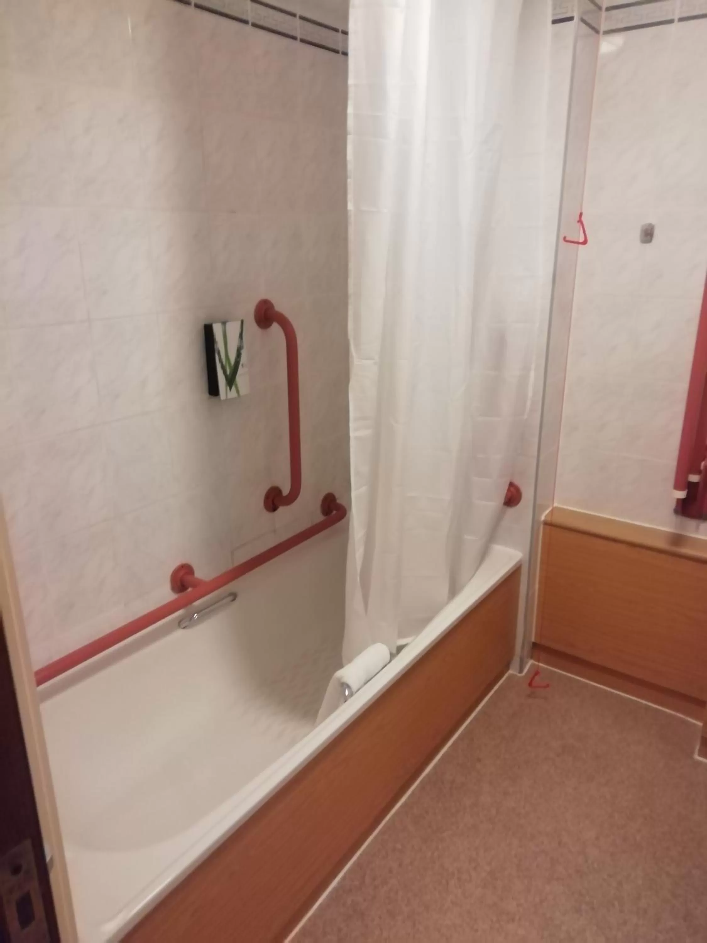 Purple Roomz Preston South