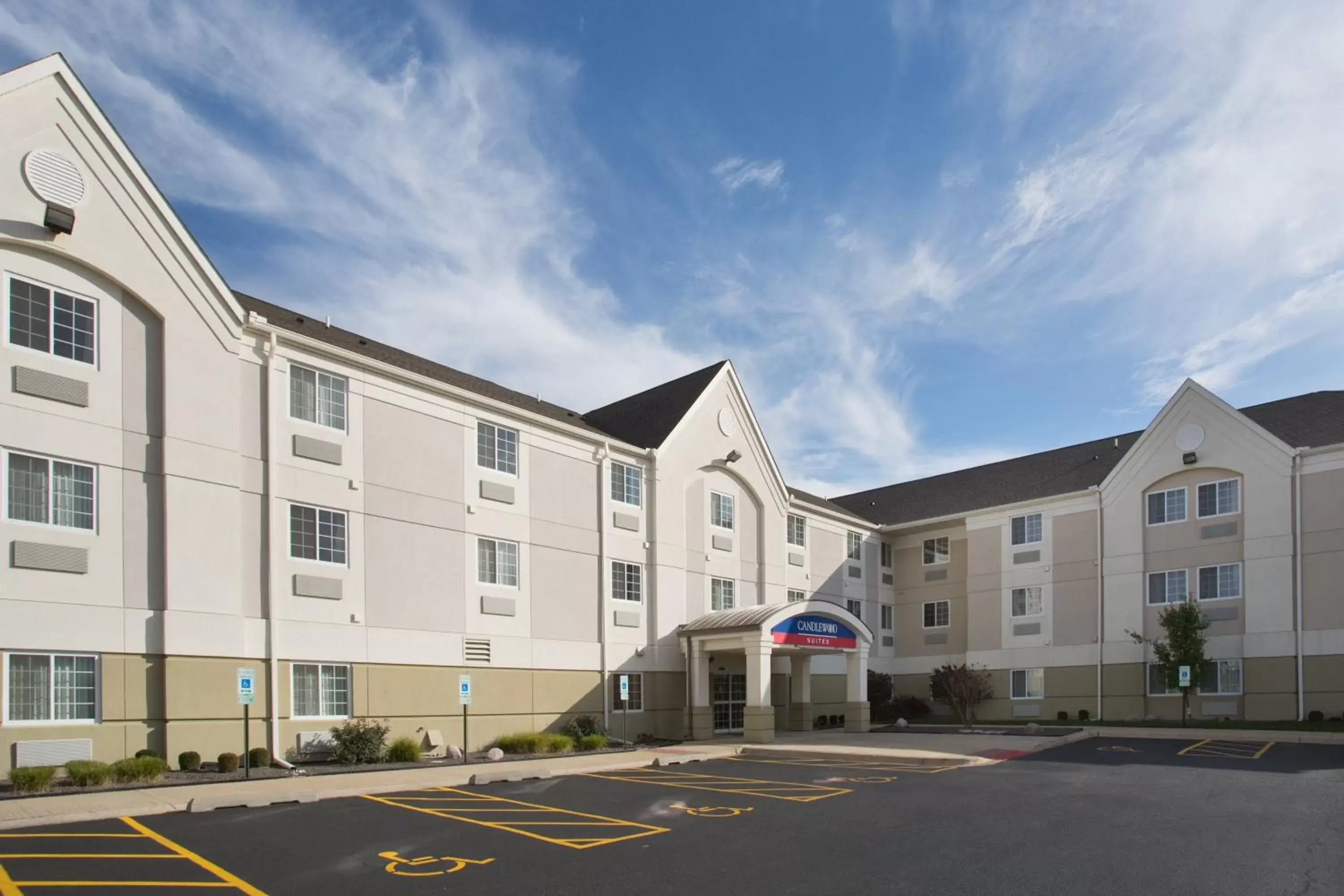 Property Building in Candlewood Suites - Peoria at Grand Prairie, an IHG Hotel