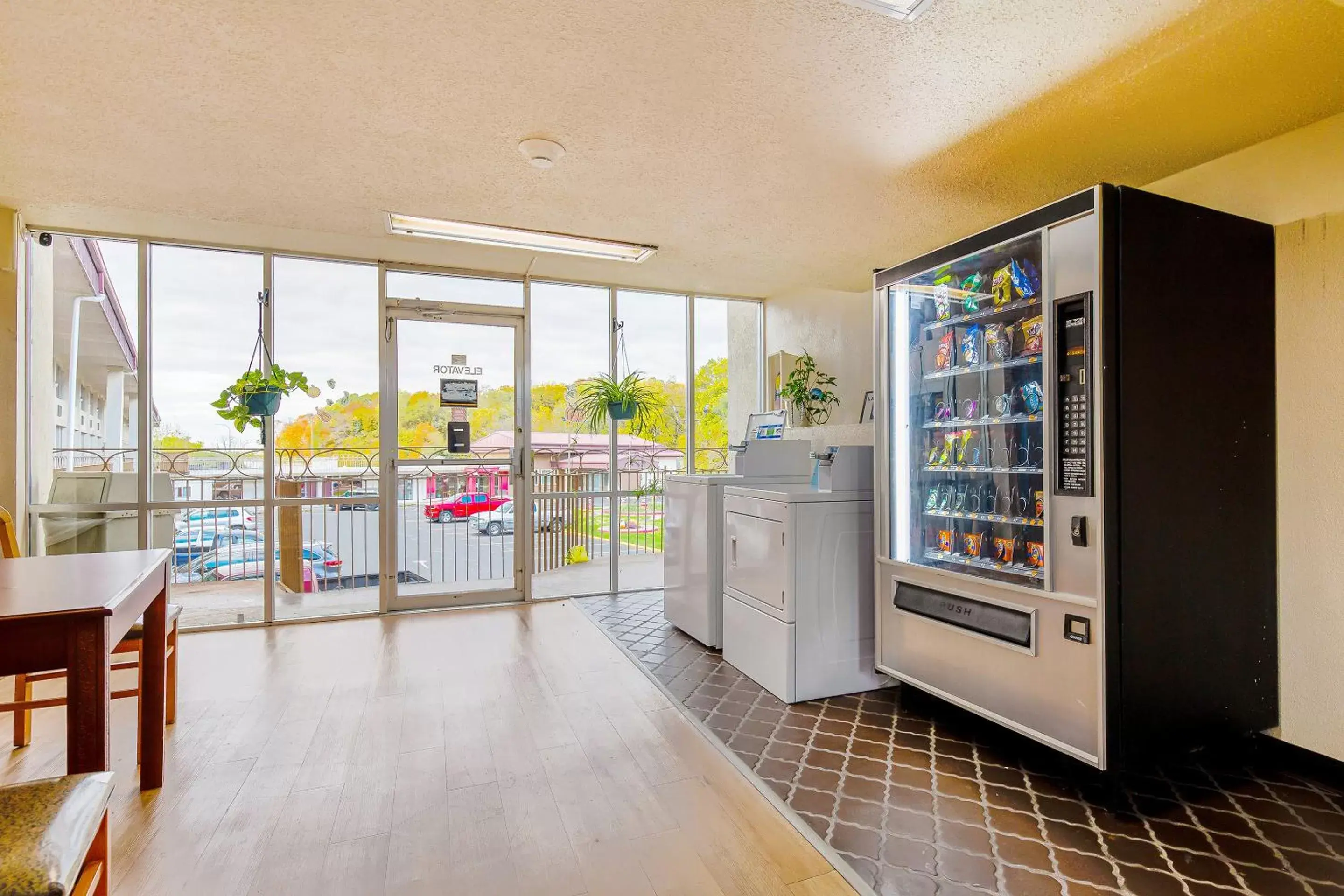 vending machine in OYO Hotel Moline Downtown IL I-74 North