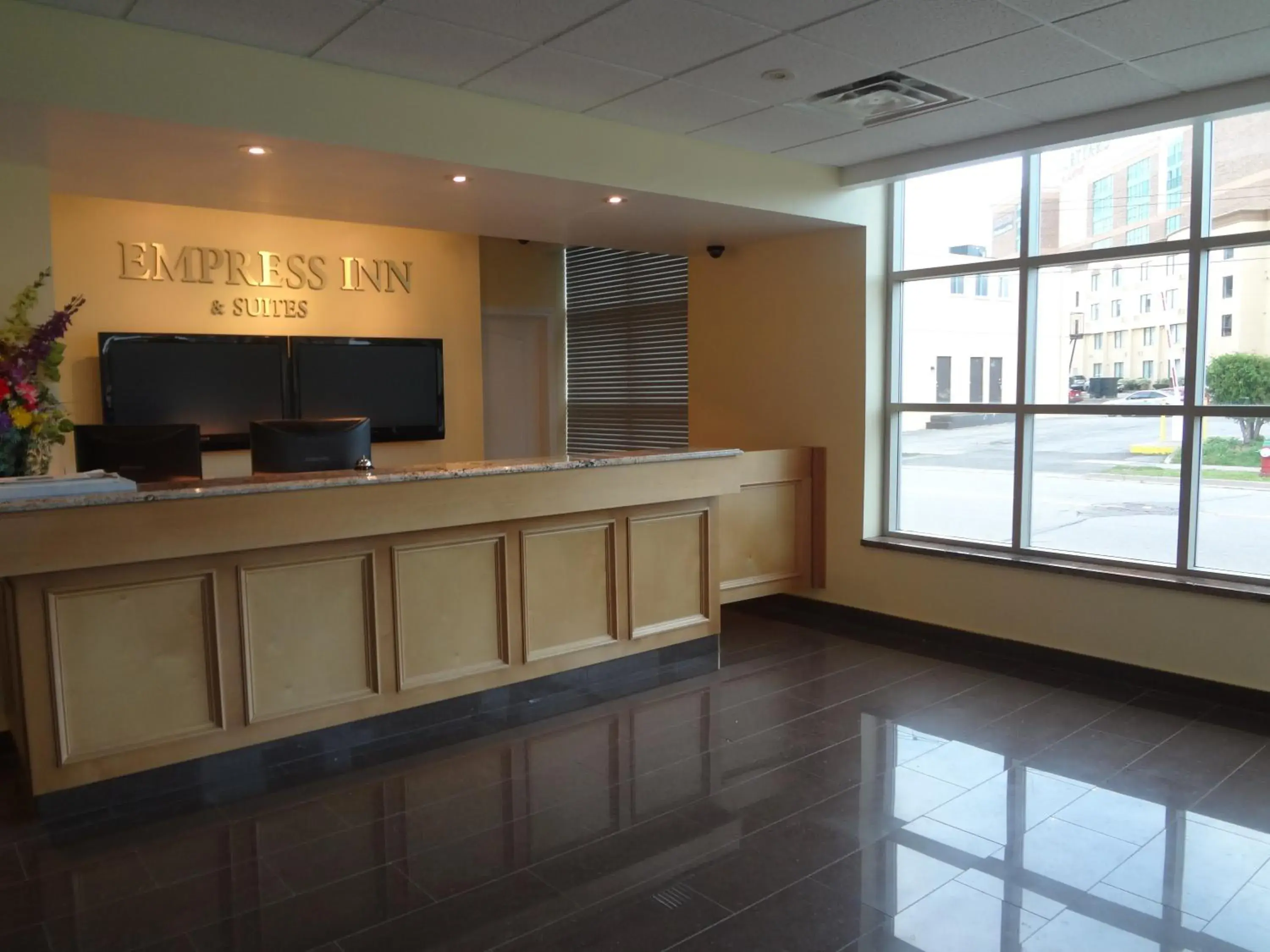 Lobby or reception in Empress Inn and Suites by the Falls