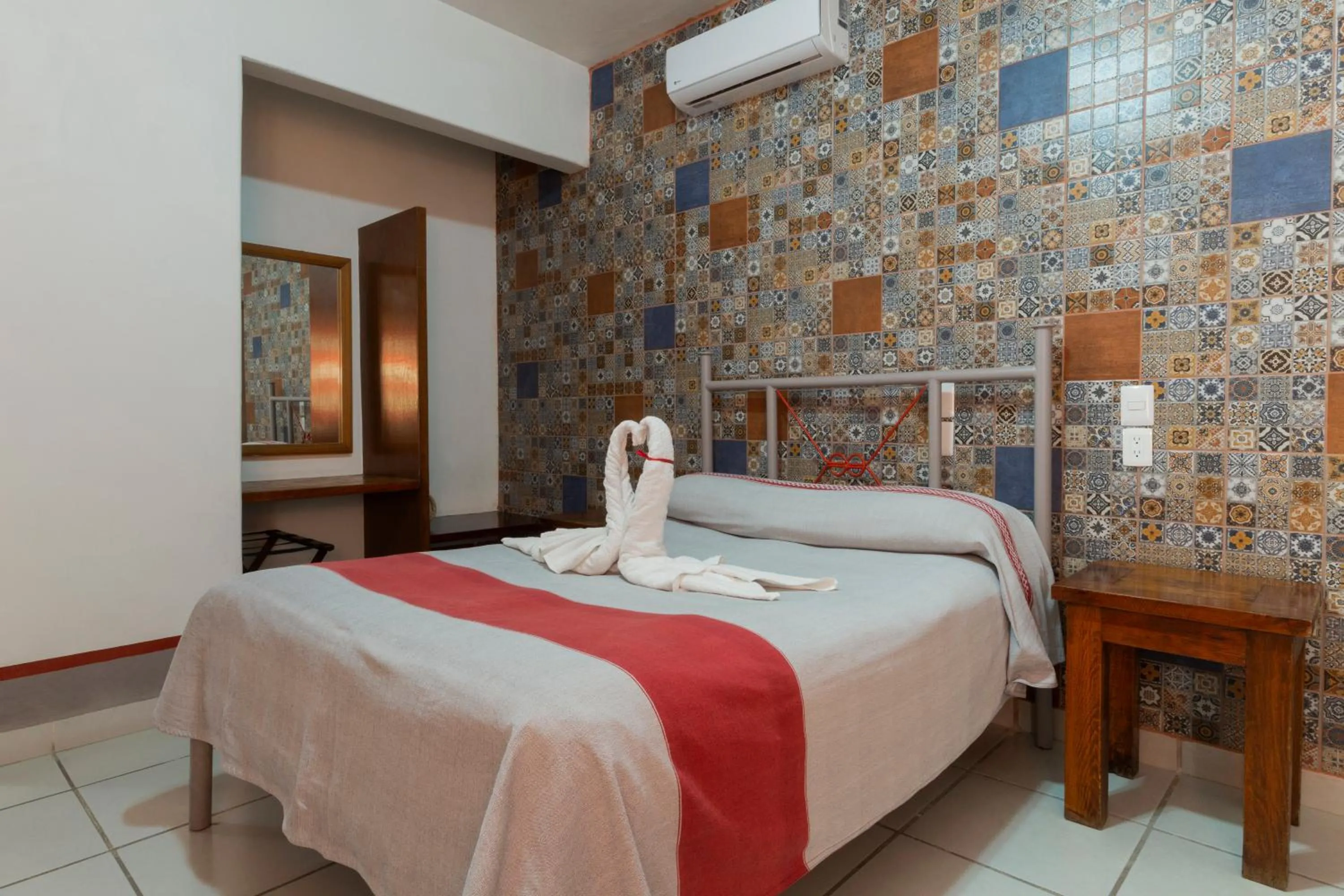 Bedroom, Bed in Hotel Posada el Cid