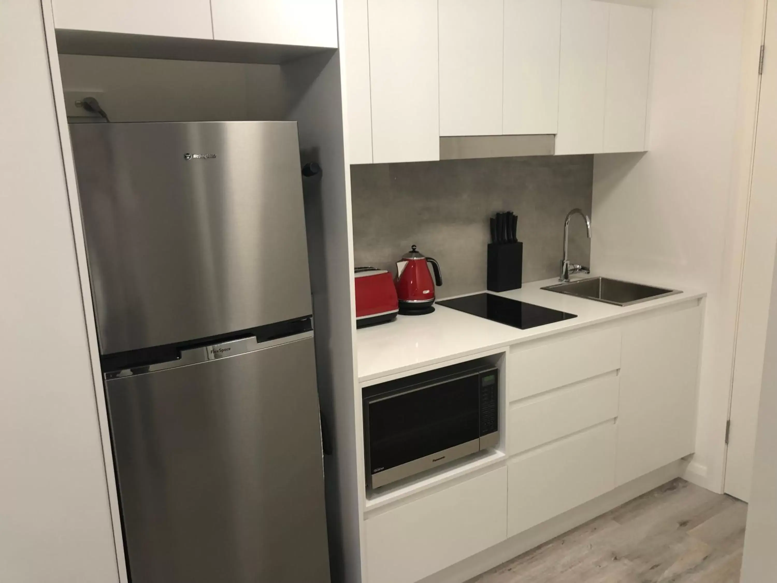 Kitchen or kitchenette, Kitchen/Kitchenette in Alfred Apartments