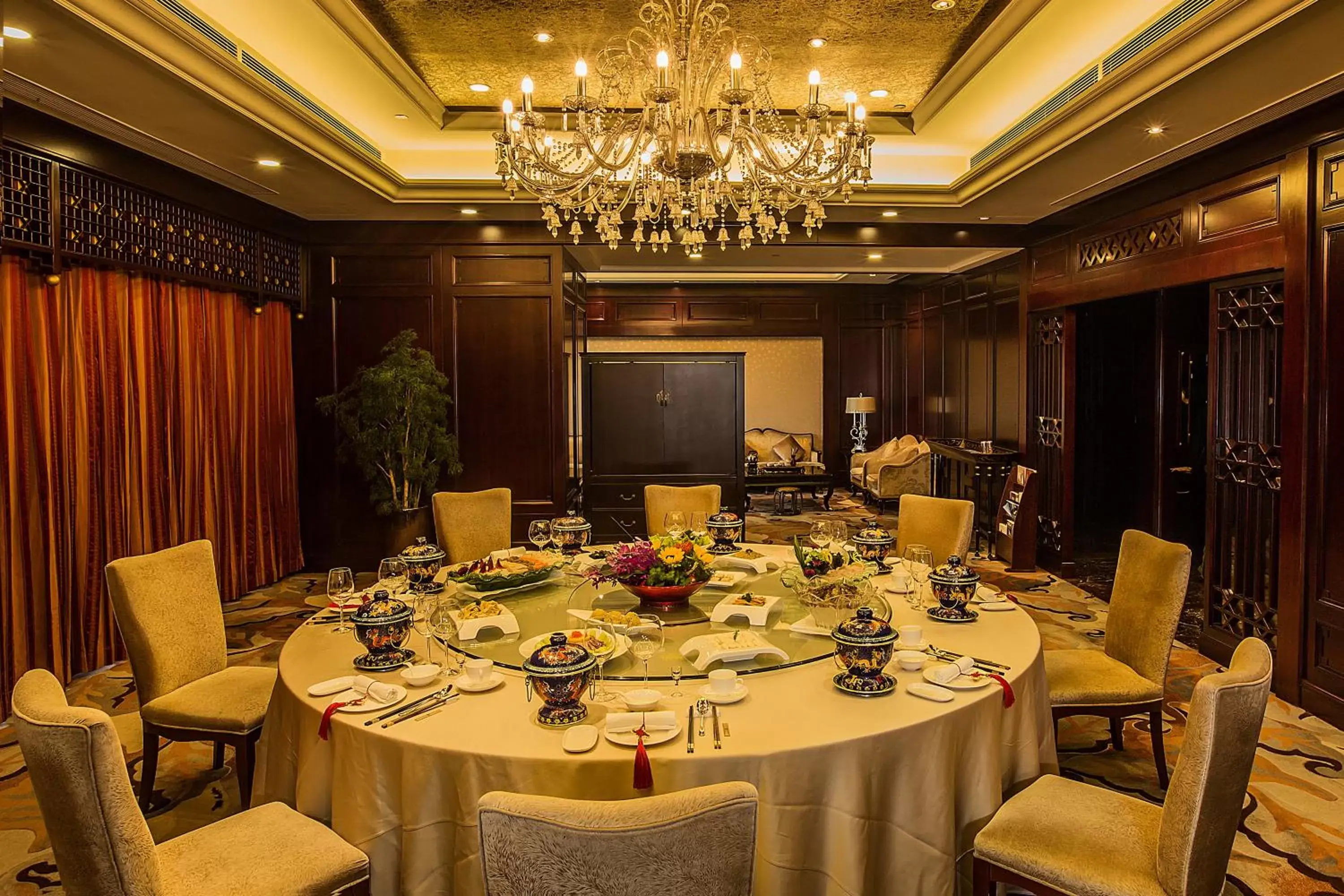 Restaurant/places to eat, Banquet Facilities in Soluxe Hotel Guangzhou