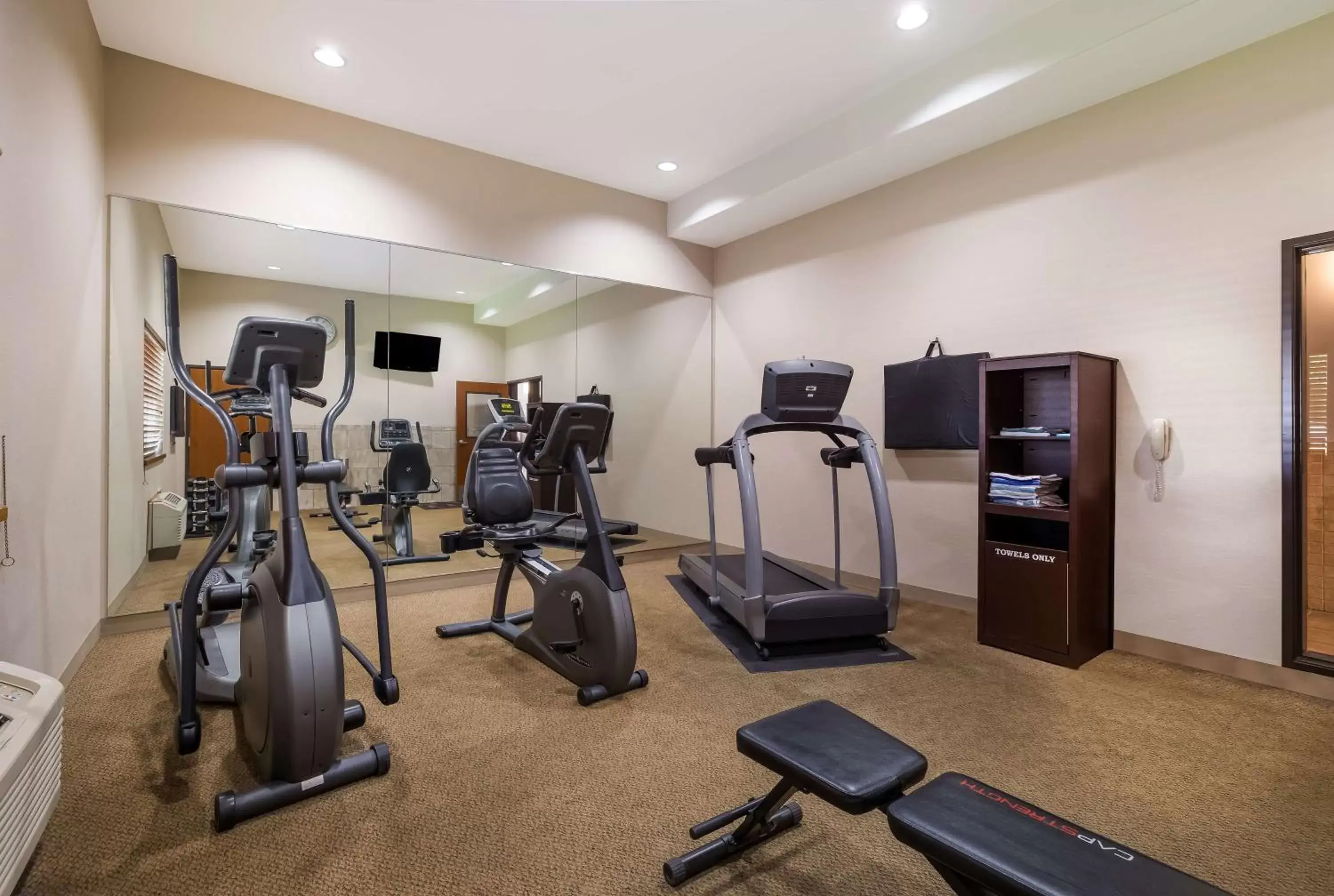 Fitness centre/facilities in Best Western Plains Motel Fitness centre/facilities in Best Western Plains Motel