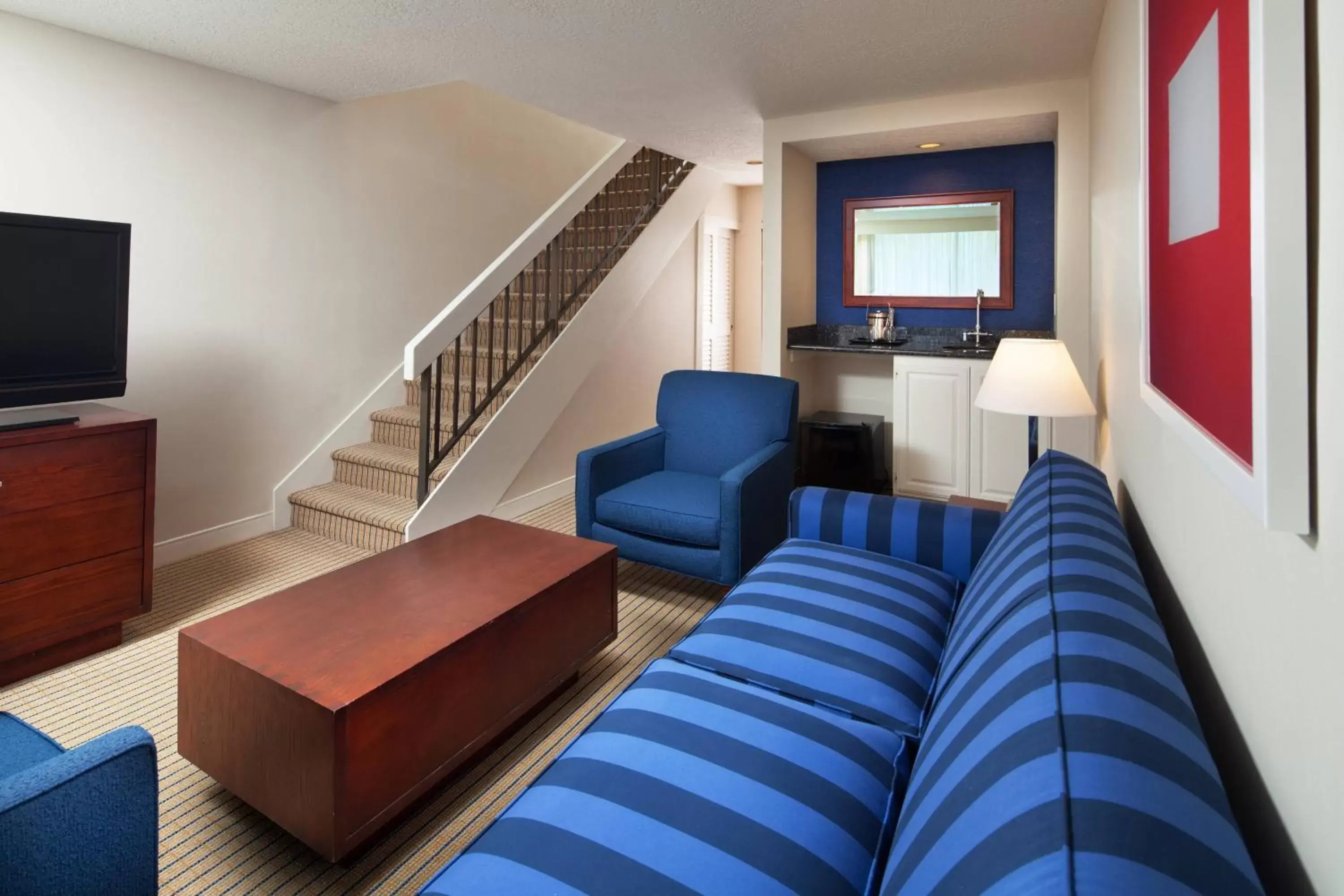 Bedroom, Seating Area in Sheraton San Diego Hotel & Marina