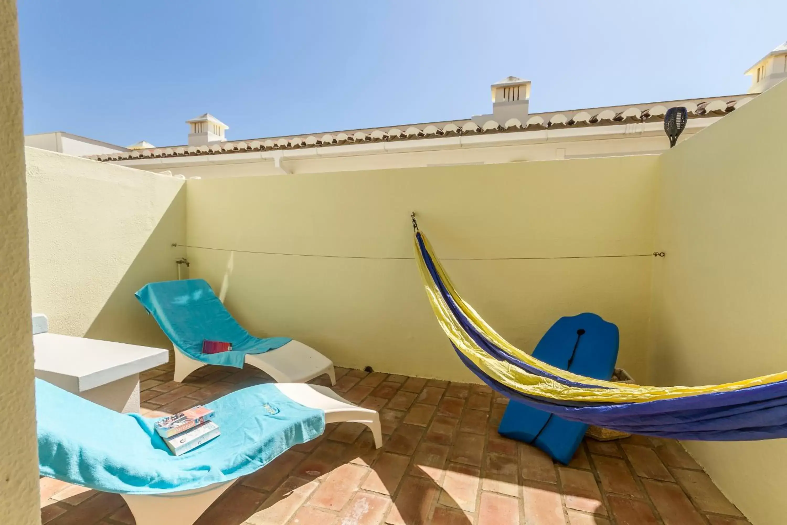 Patio in Luz Beach Apartments