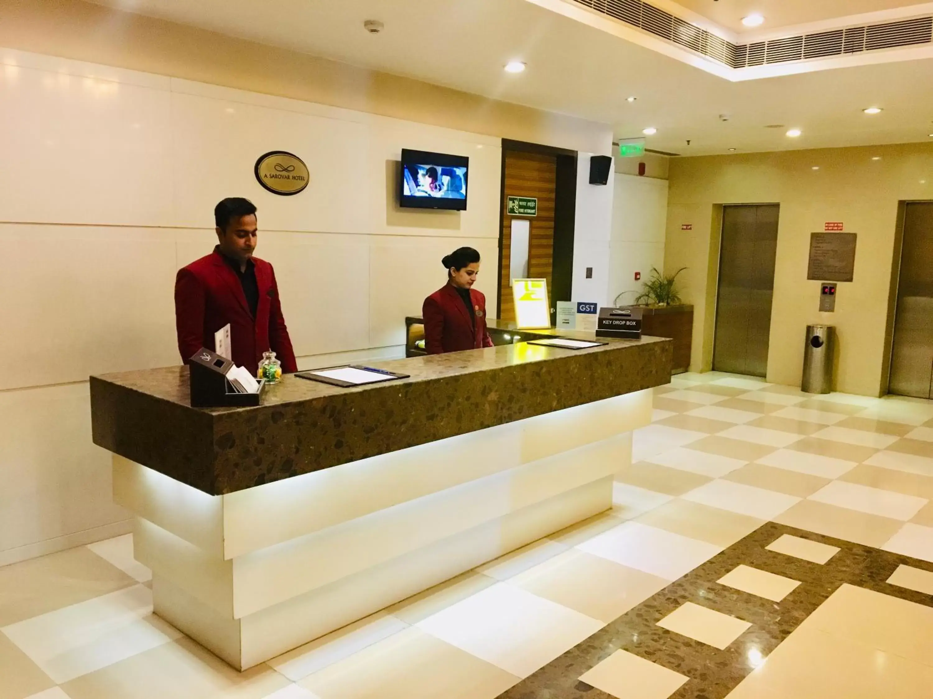 Lobby or reception, Lobby/Reception in Hometel Chandigarh