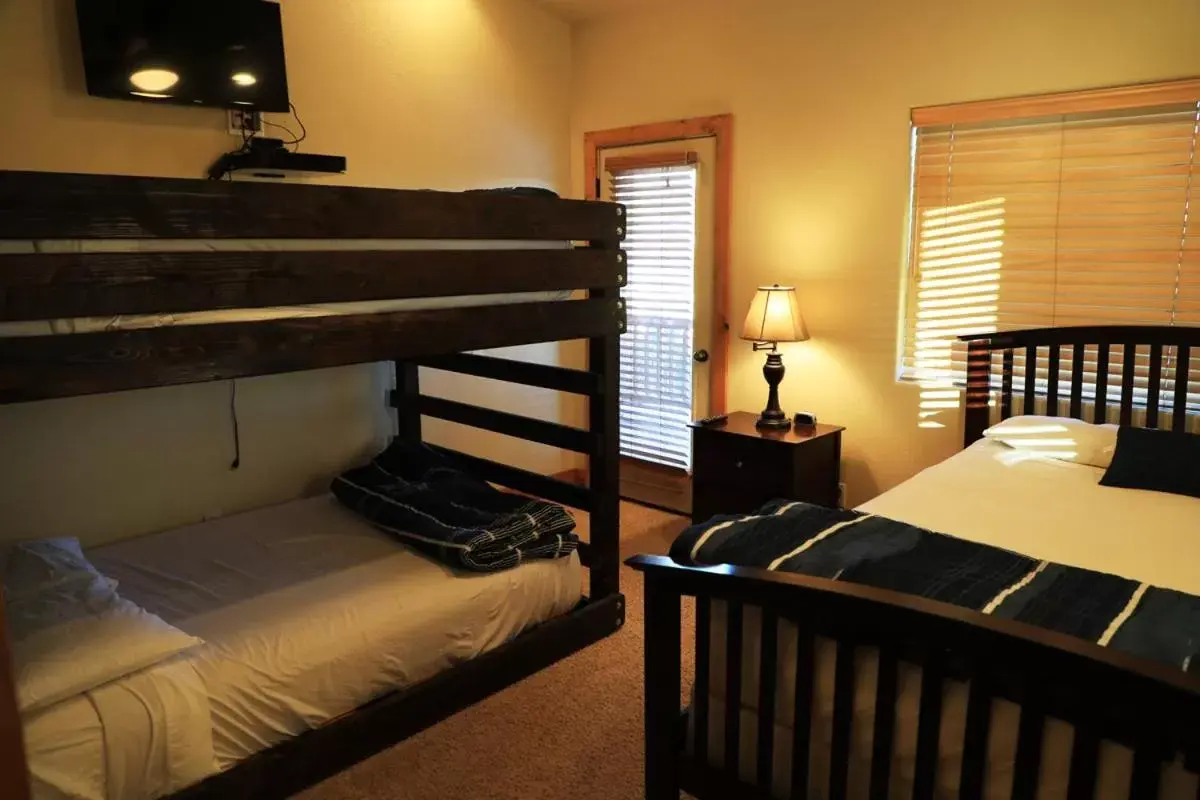 Bunk Bed in Zion Ponderosa Ranch Resort