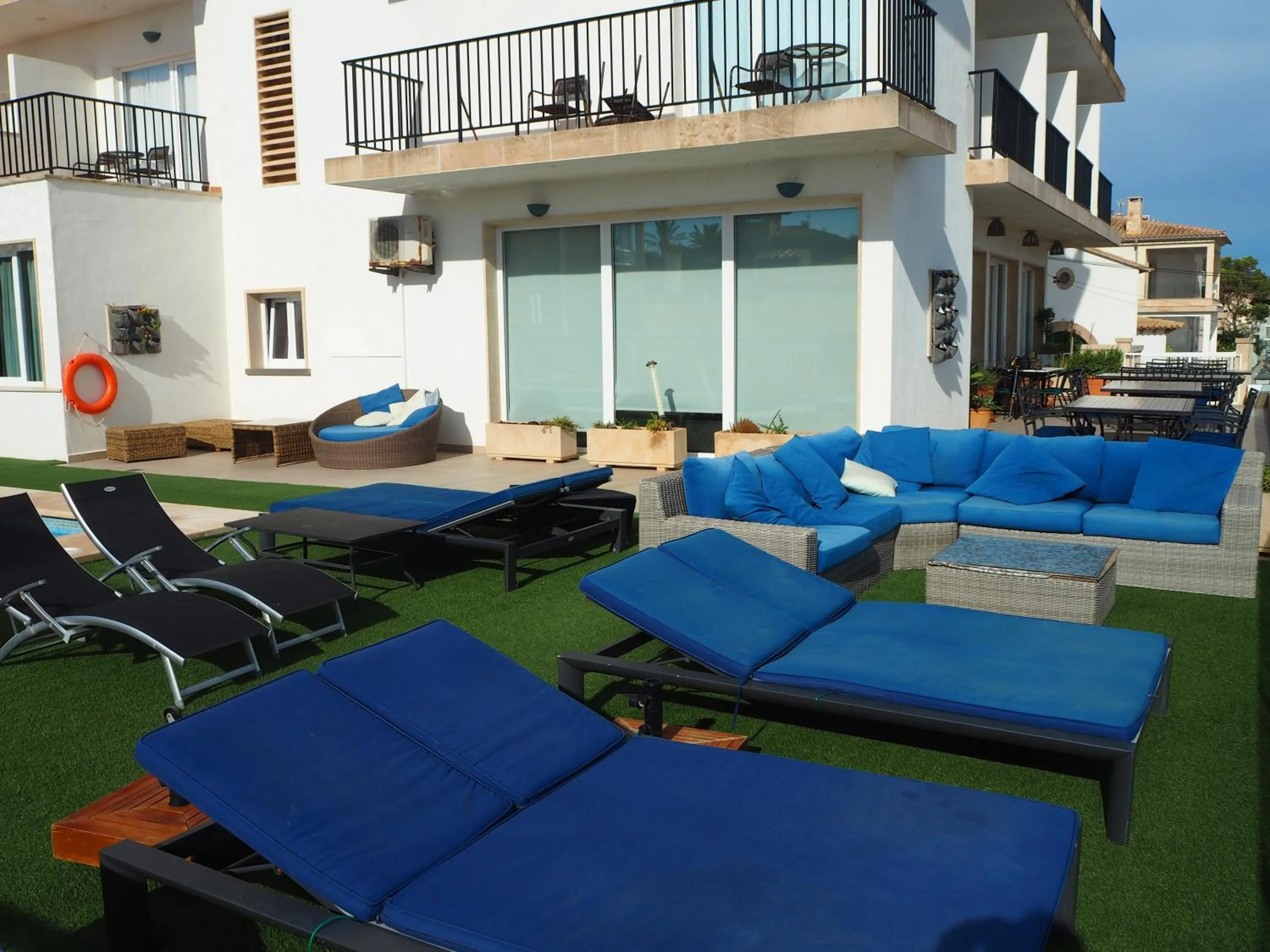 Property building in Hotel Rocamar