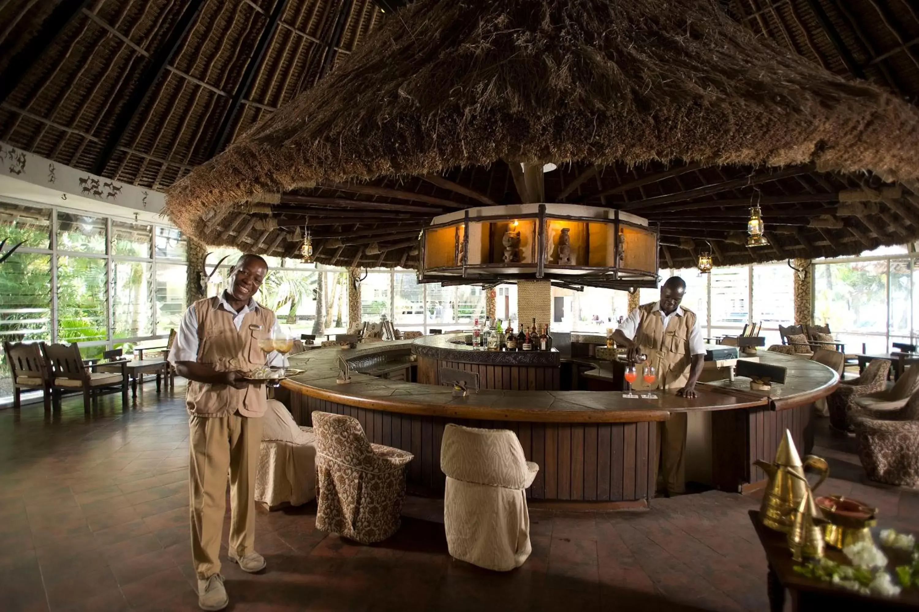 Lounge or bar in Severin Sea Lodge