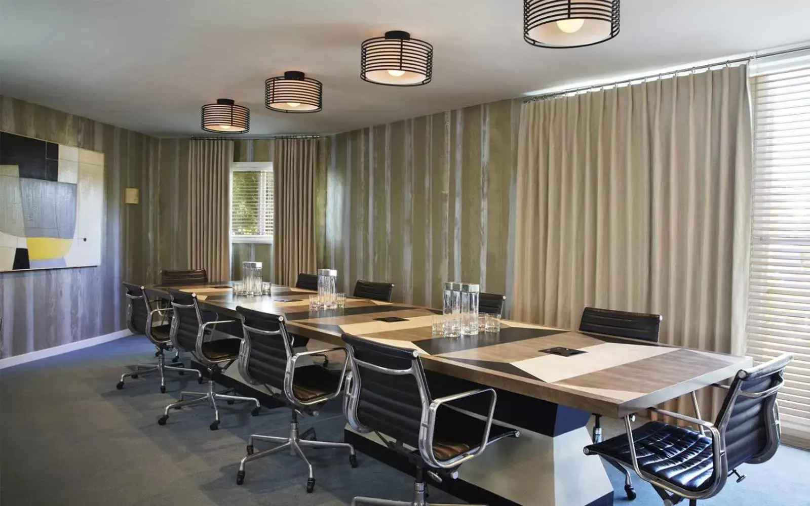 Meeting/conference room in Avalon Hotel Beverly Hills, a Member of Design Hotels