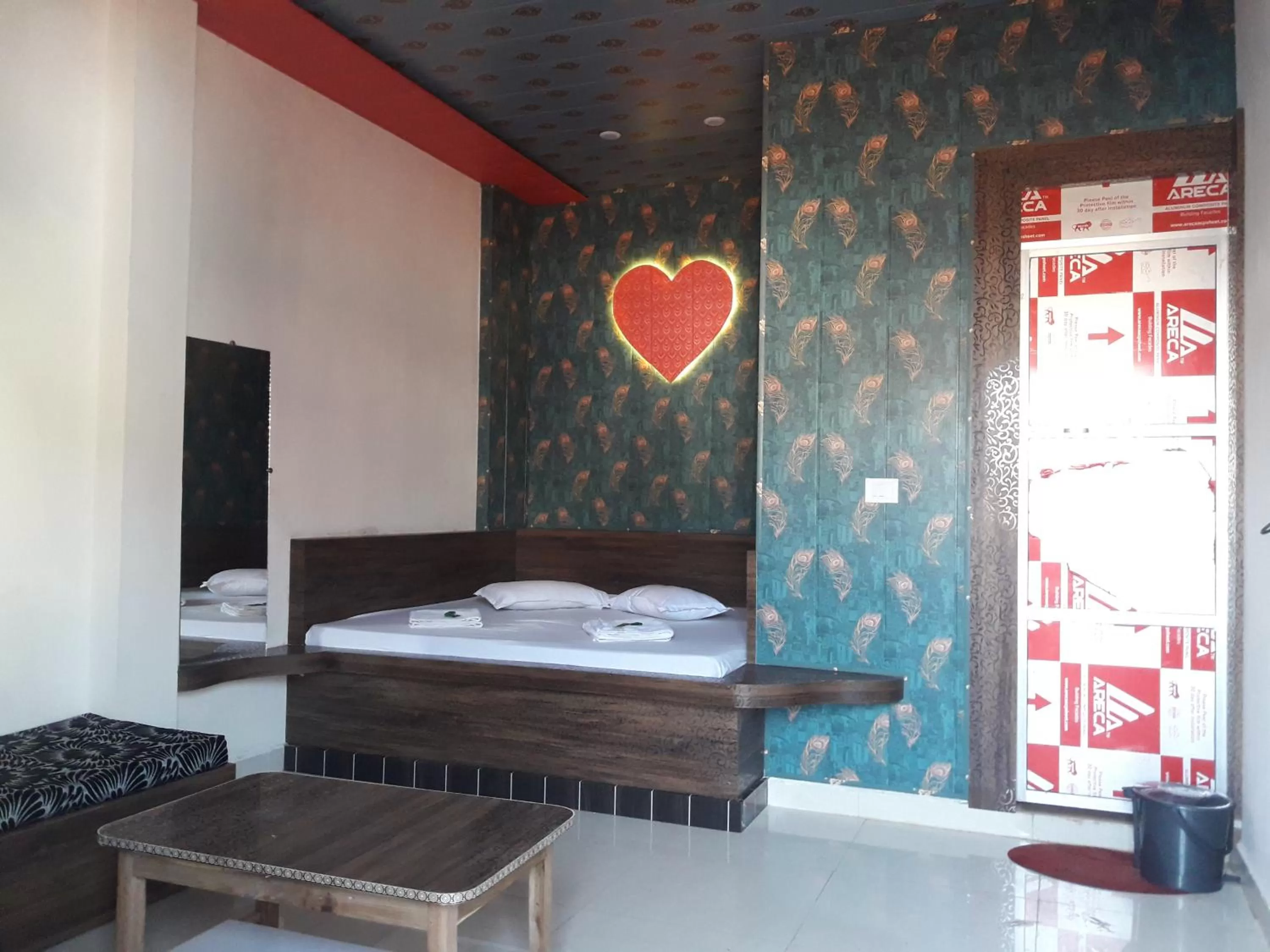 Decorative detail, Bathroom in Hotel RAJVIHAR