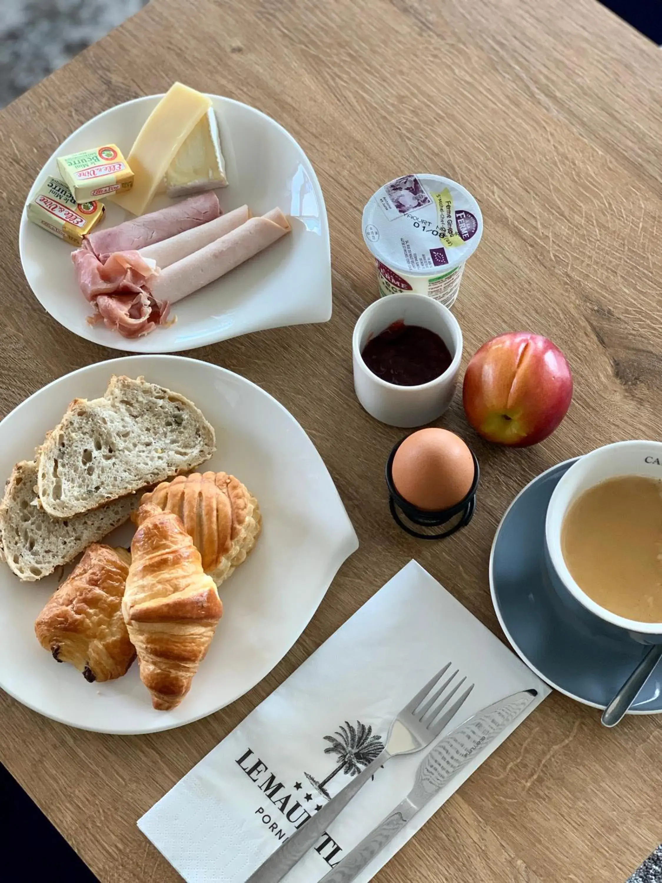 Breakfast in Hotel Le Mauritia