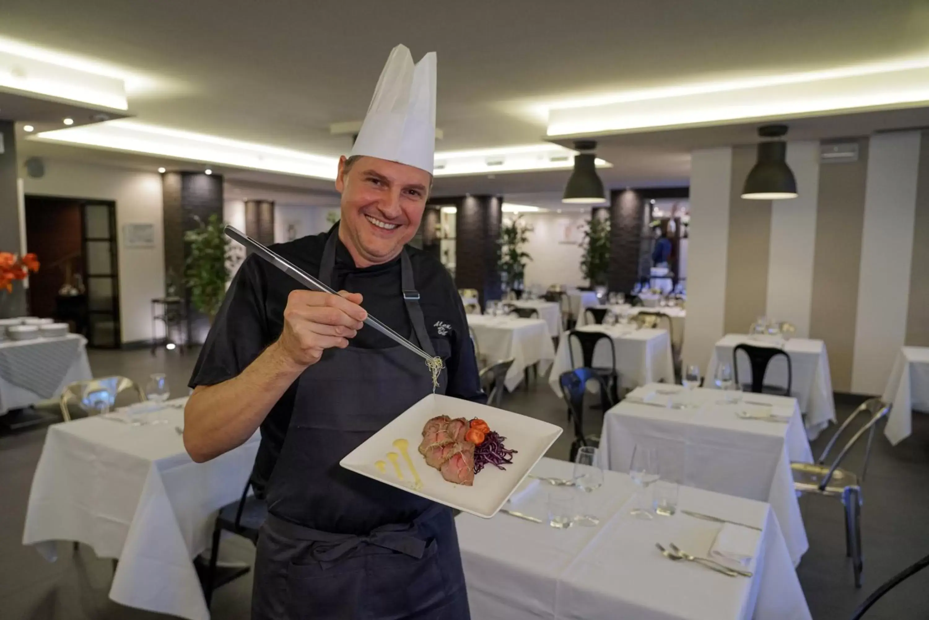 Restaurant/Places to Eat in Hotel La Meridiana