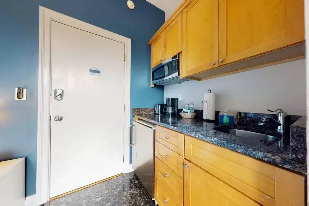 Kitchen/Kitchenette in Charming Studio in Boston Brownstone, #44