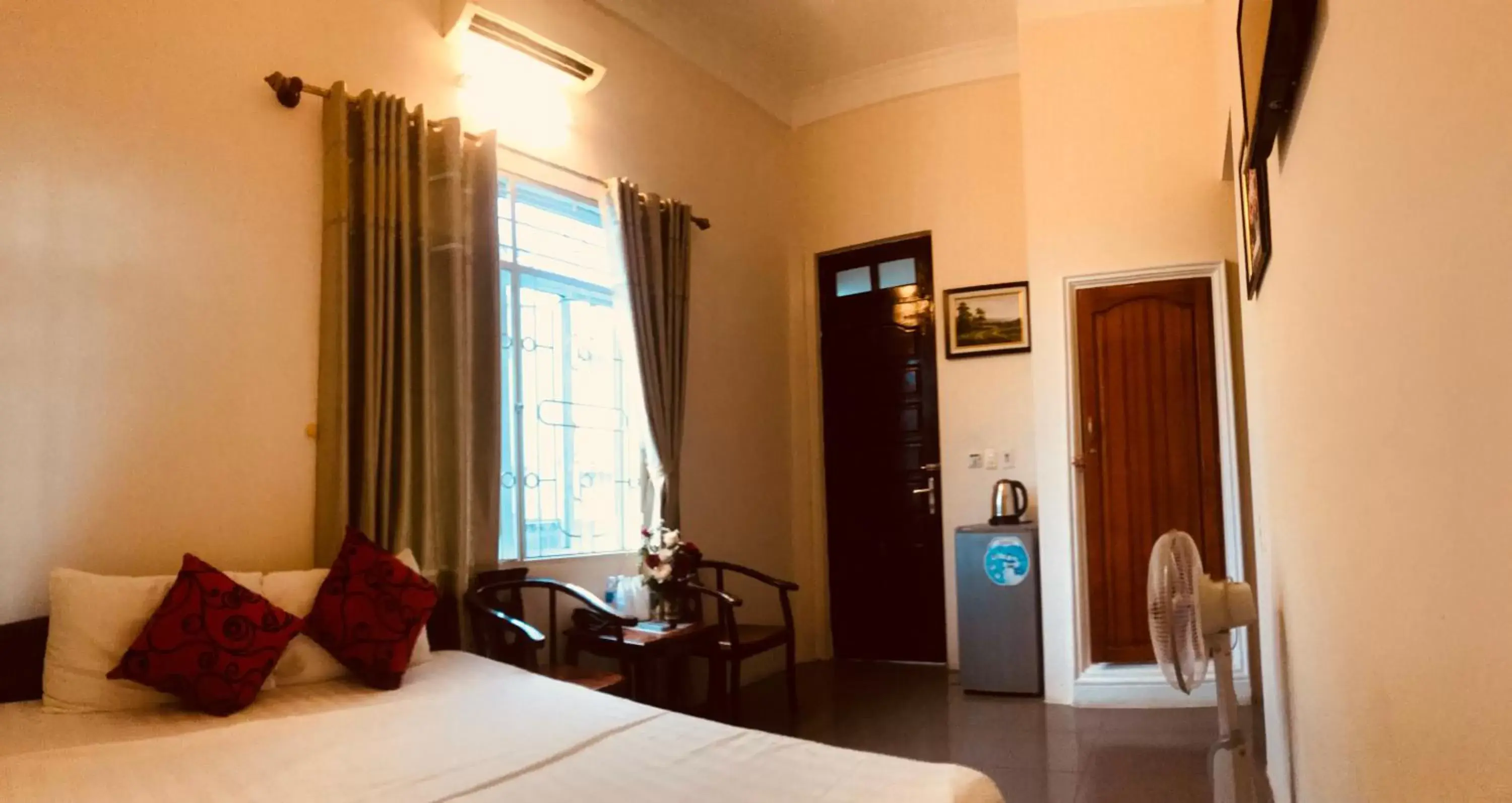 Bed in Nam Long Hotel Bed in Nam Long Hotel